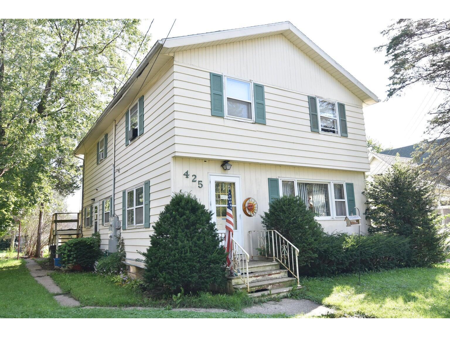 425 Hill Sparta WI 54656 1879709 image1