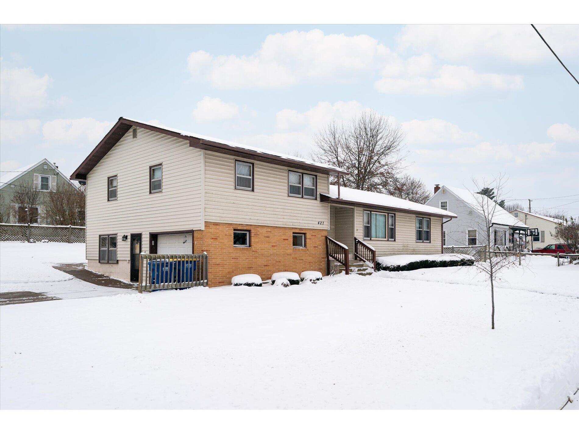 427 E Oak Viroqua WI 54665 1944429 image1