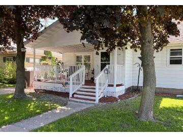 429 Pine Tomah WI 54660 1945977 image1