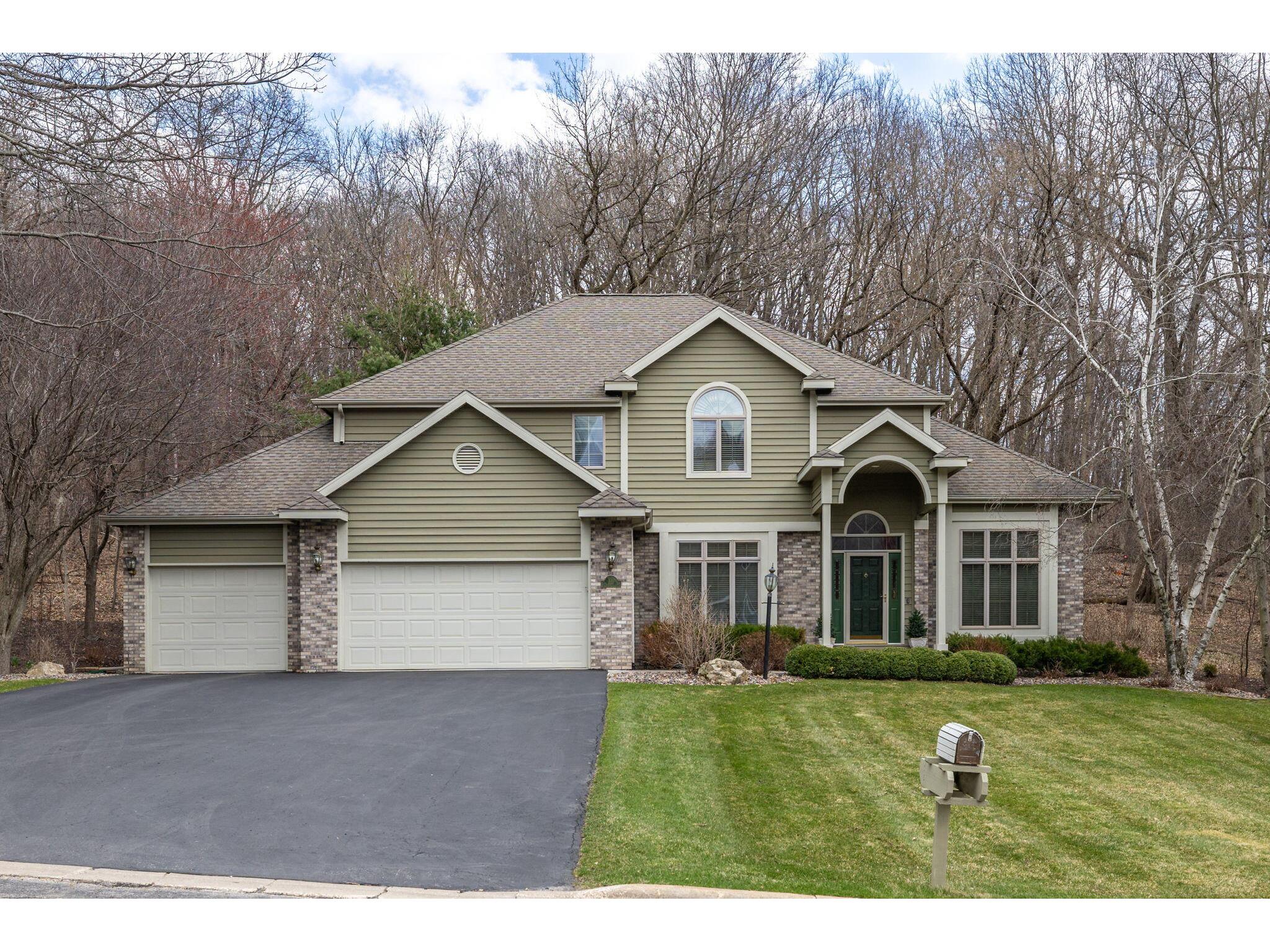 430 Larkspur Onalaska WI 54650 1957884 image1