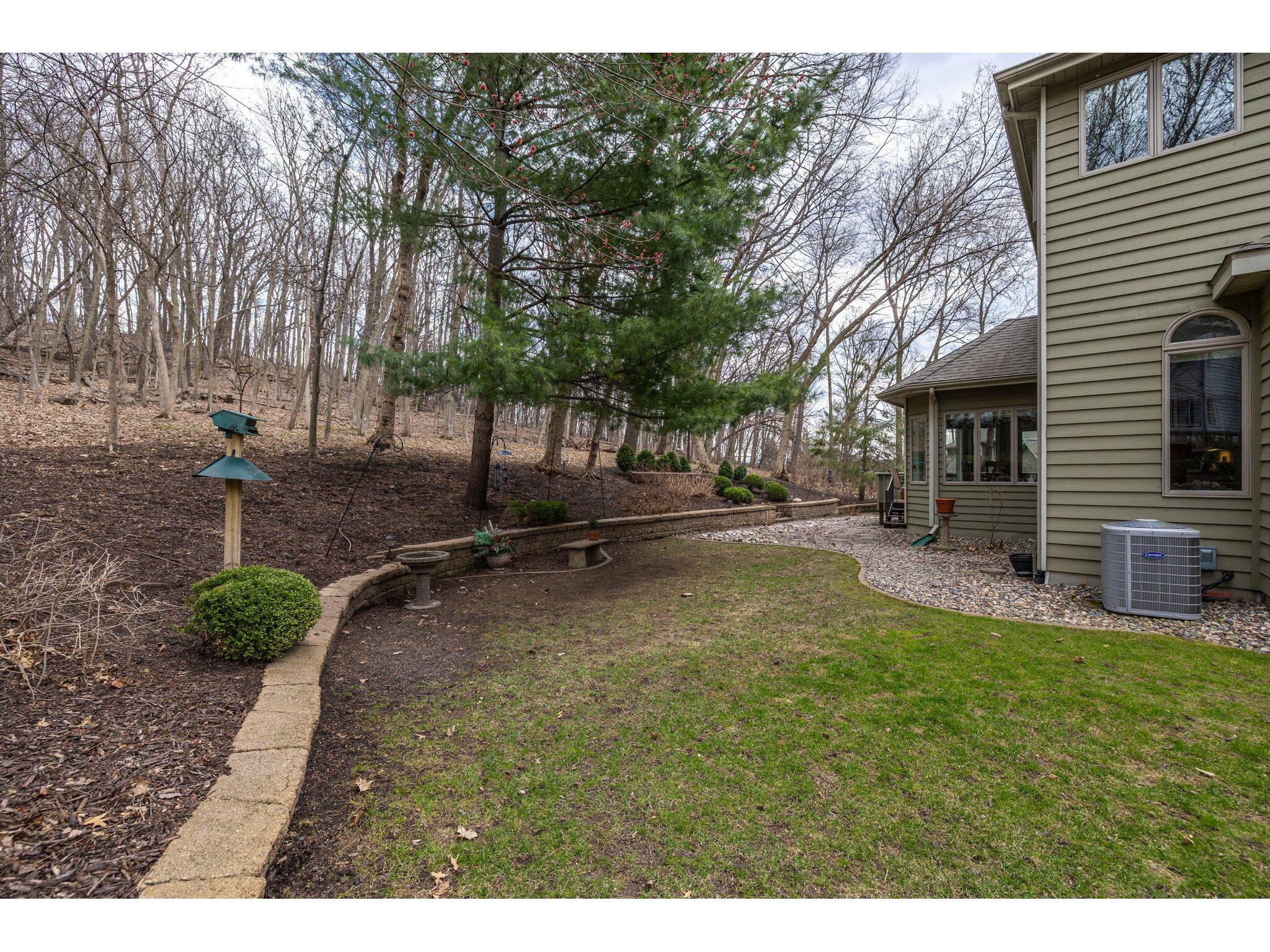 430 Larkspur Onalaska WI 54650 1957884 image30
