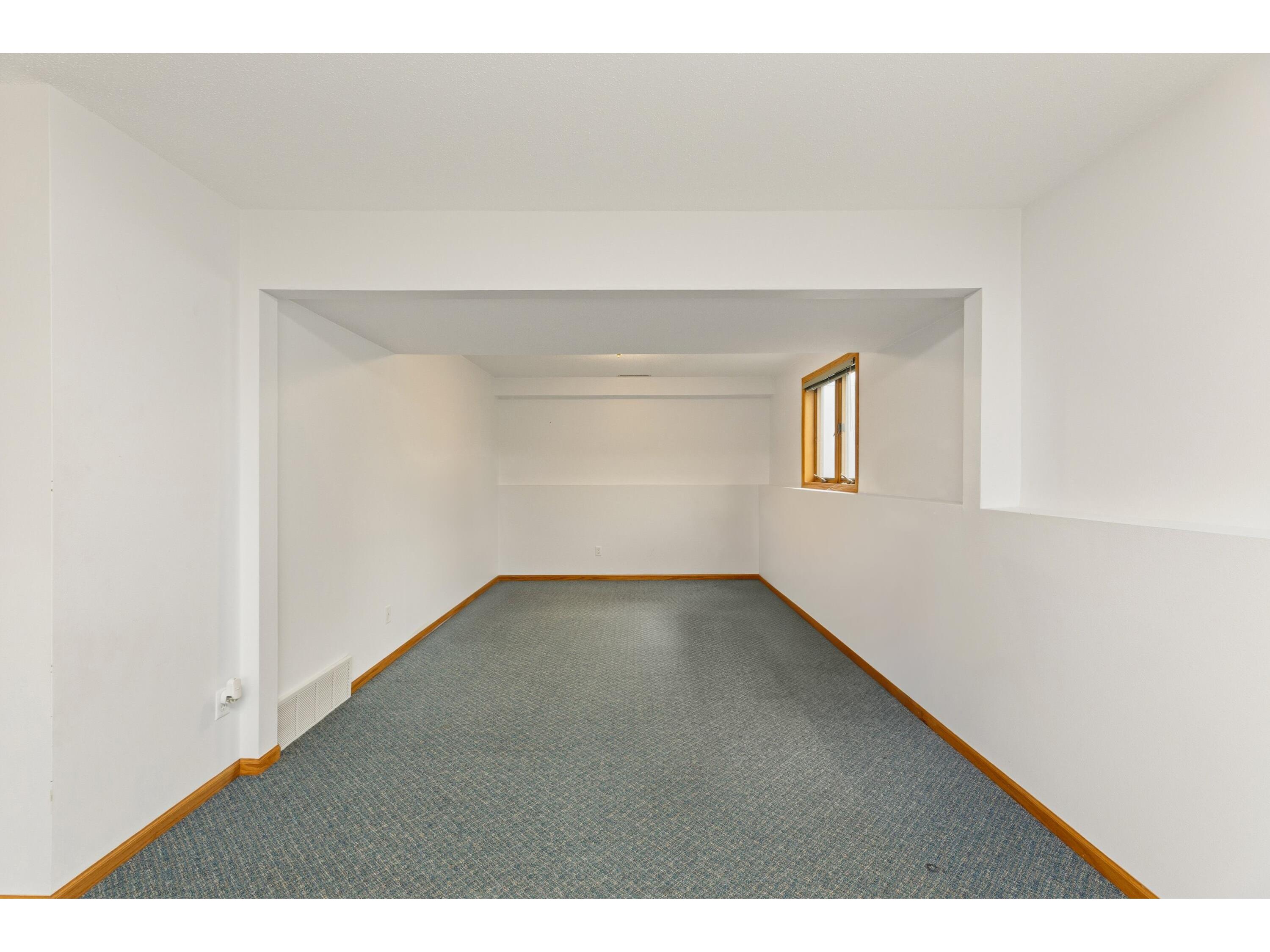 430 Lee West Salem WI 54669 1969938 image25