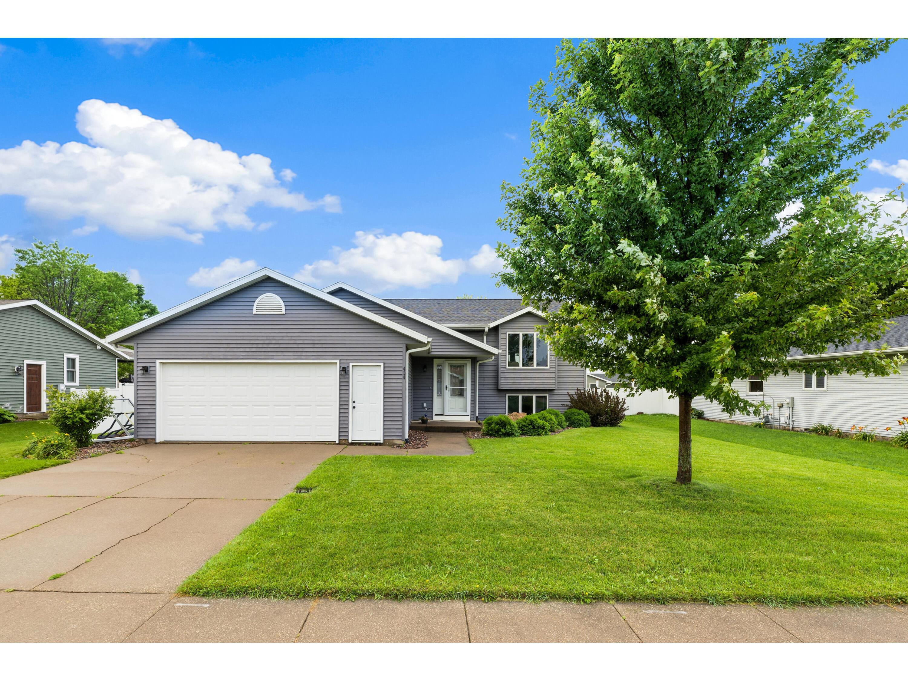 430 Lee West Salem WI 54669 1969938 image3