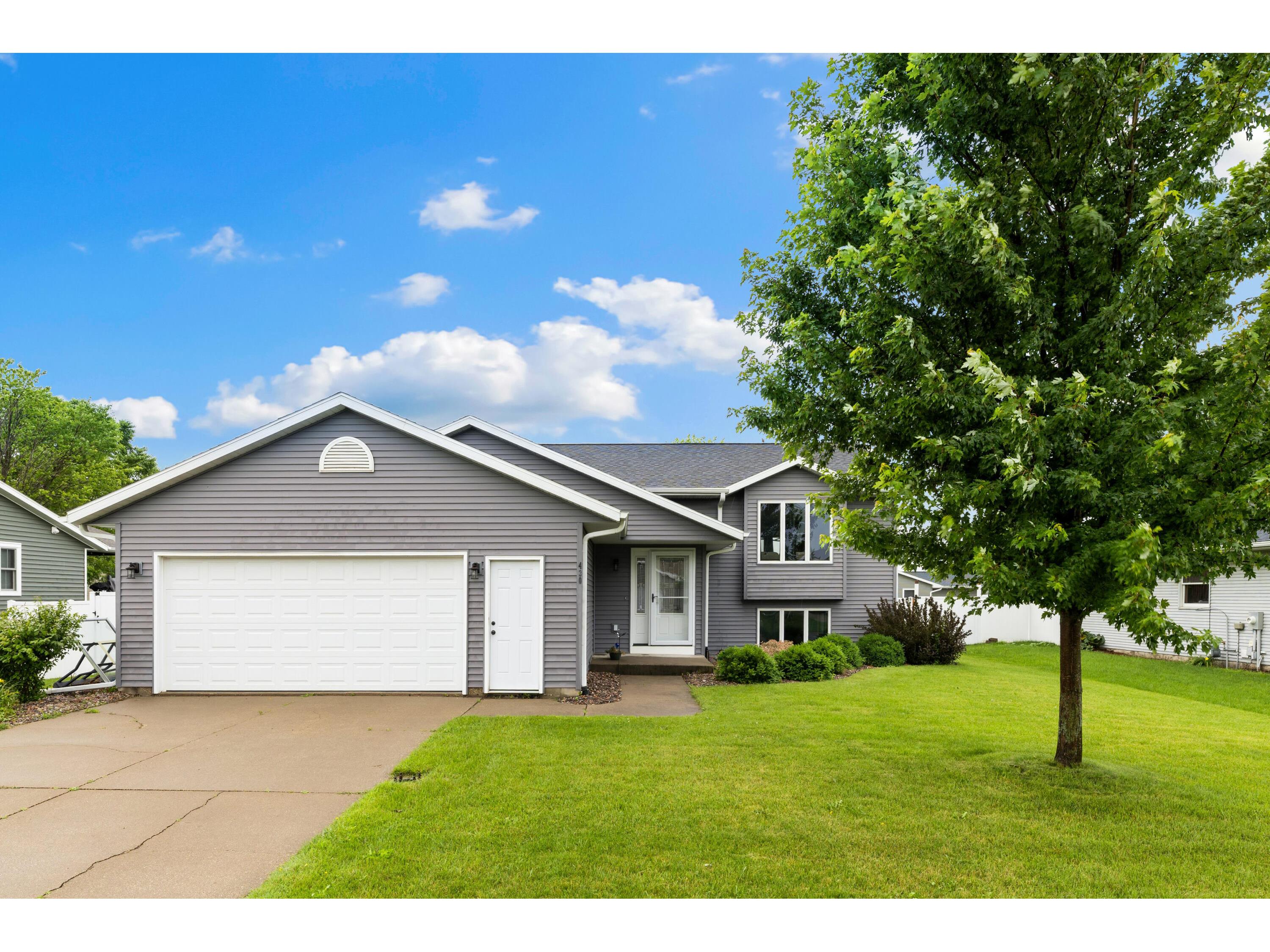430 Lee West Salem WI 54669 1969938 image4