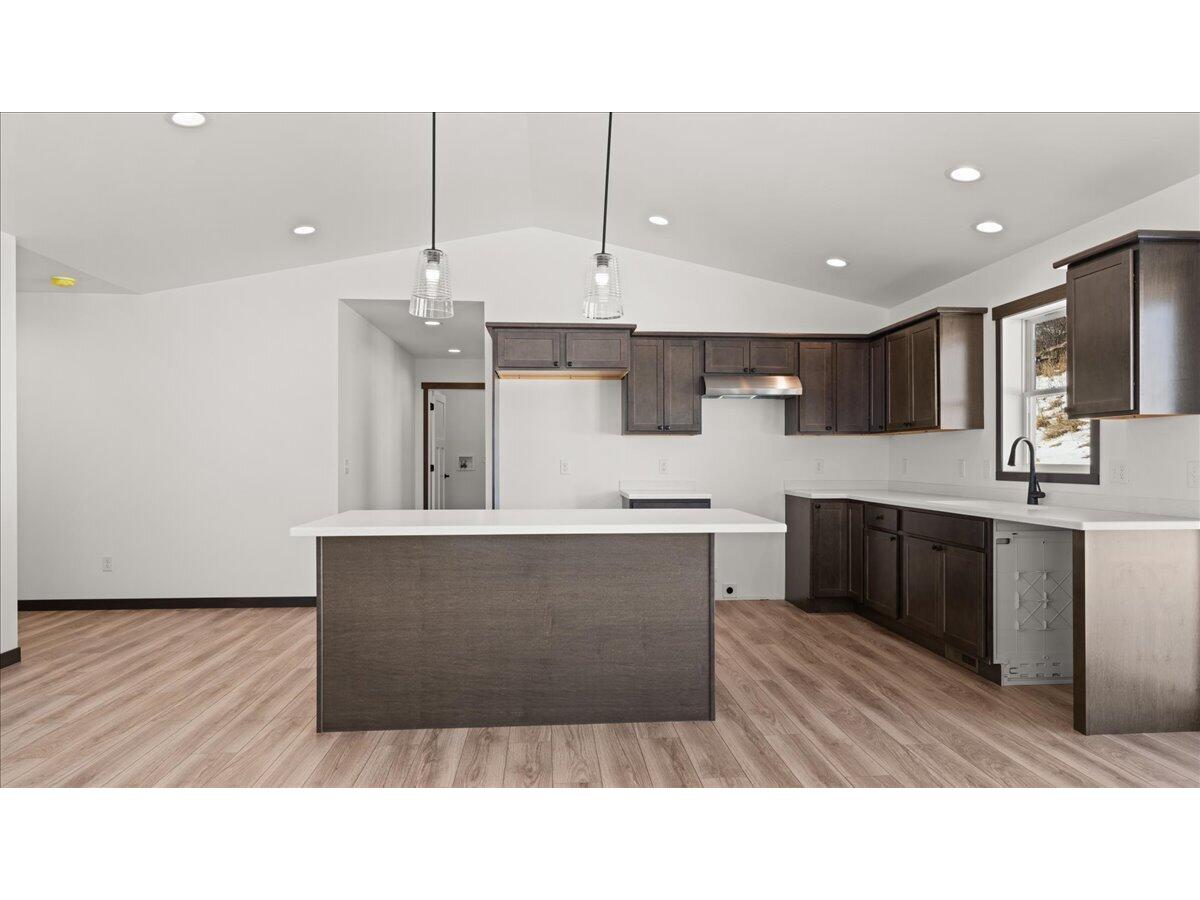 434 Woods Ontario WI 54651 1925506 image9