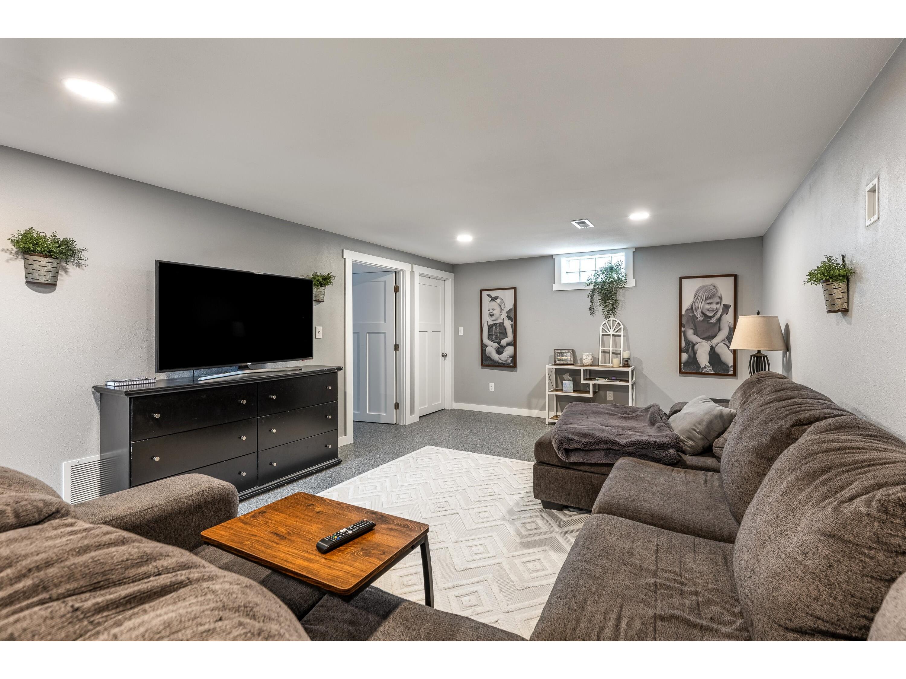 438 Tilson West Salem WI 54669 1966047 image17