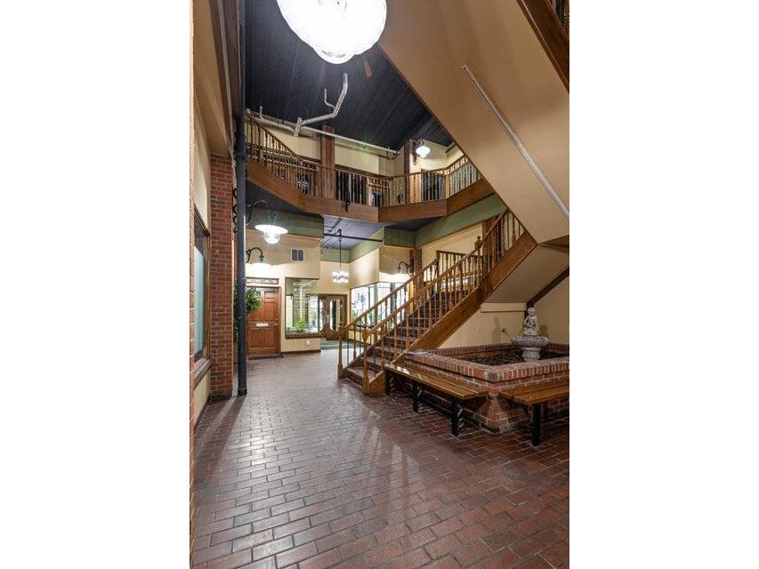 444 Main #102 La Crosse WI 54601 1955409 image12