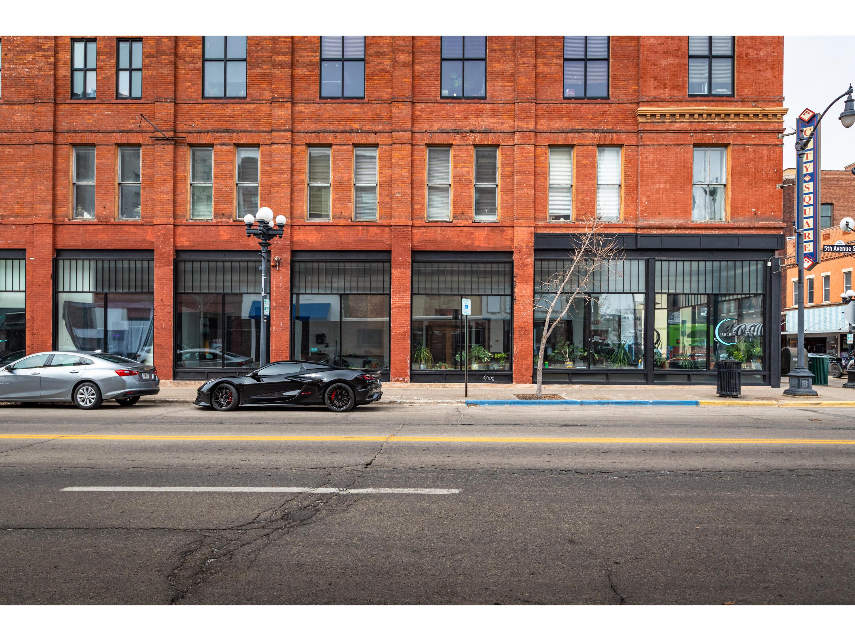 444 Main #102 La Crosse WI 54601 1955409 image2