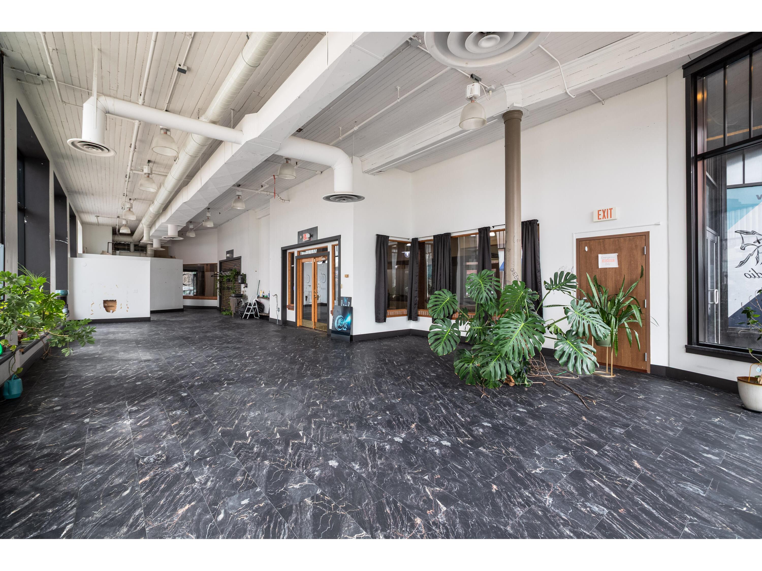 444 Main #102 La Crosse WI 54601 1955409 image4
