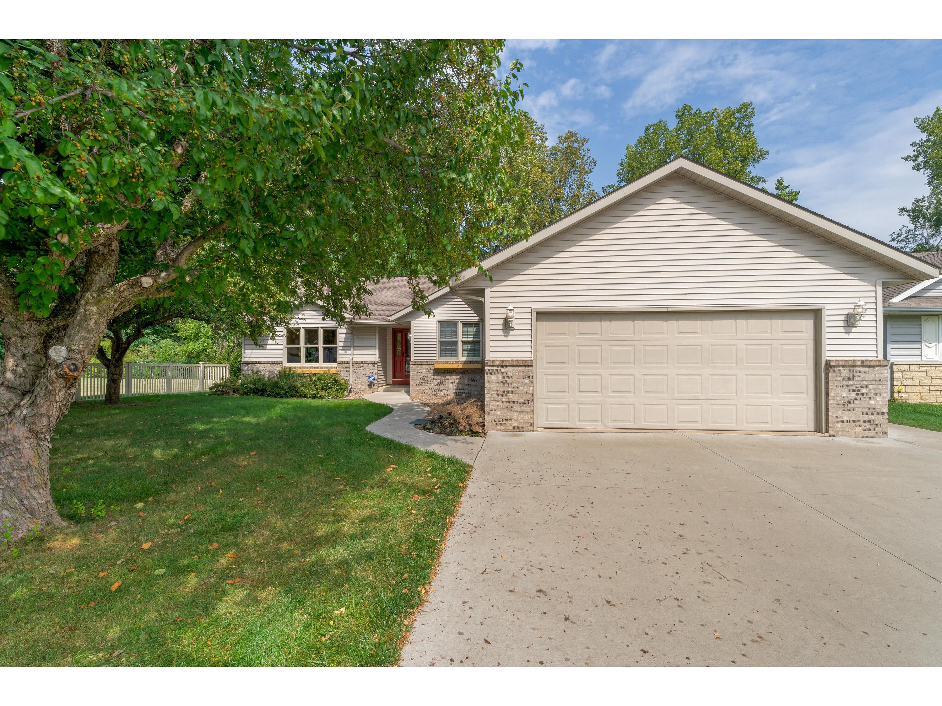 4445 El Camino Real La Crosse WI 54601 1849011 image1