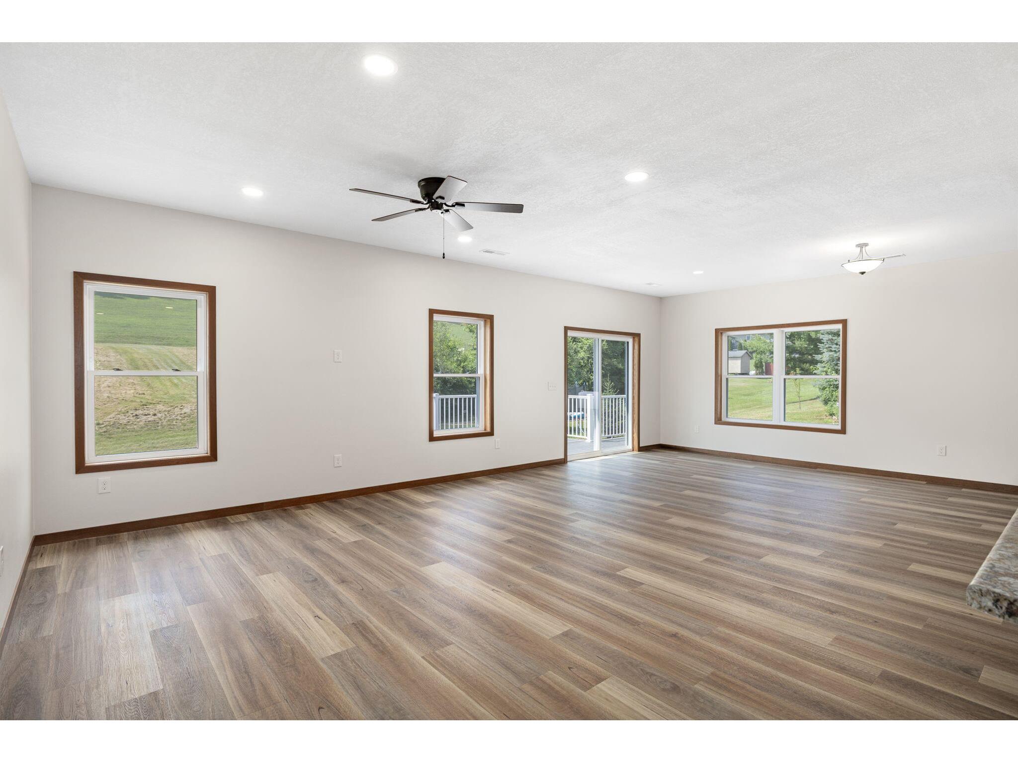 445 White Tail Stoddard WI 54658 1972178 image3