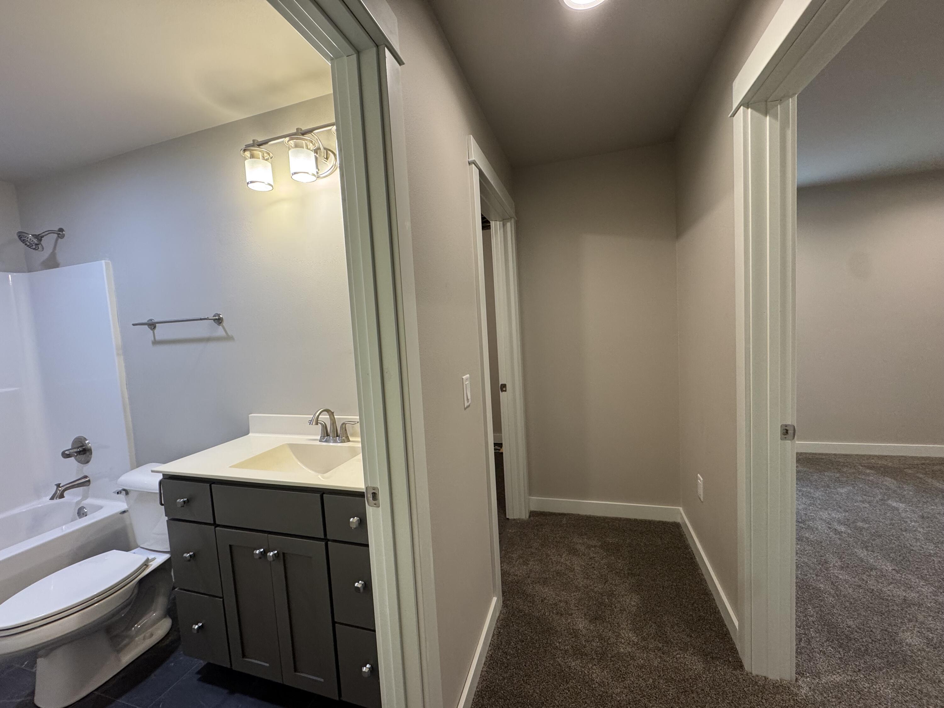 450 Coronado Onalaska WI 54650 1939410 image27