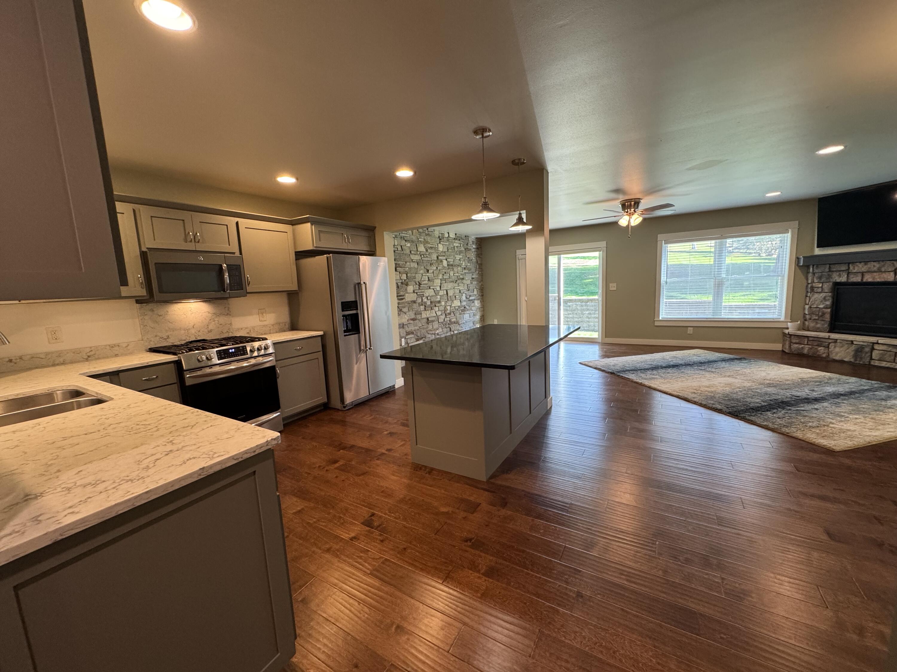 450 Coronado Onalaska WI 54650 1939410 image29