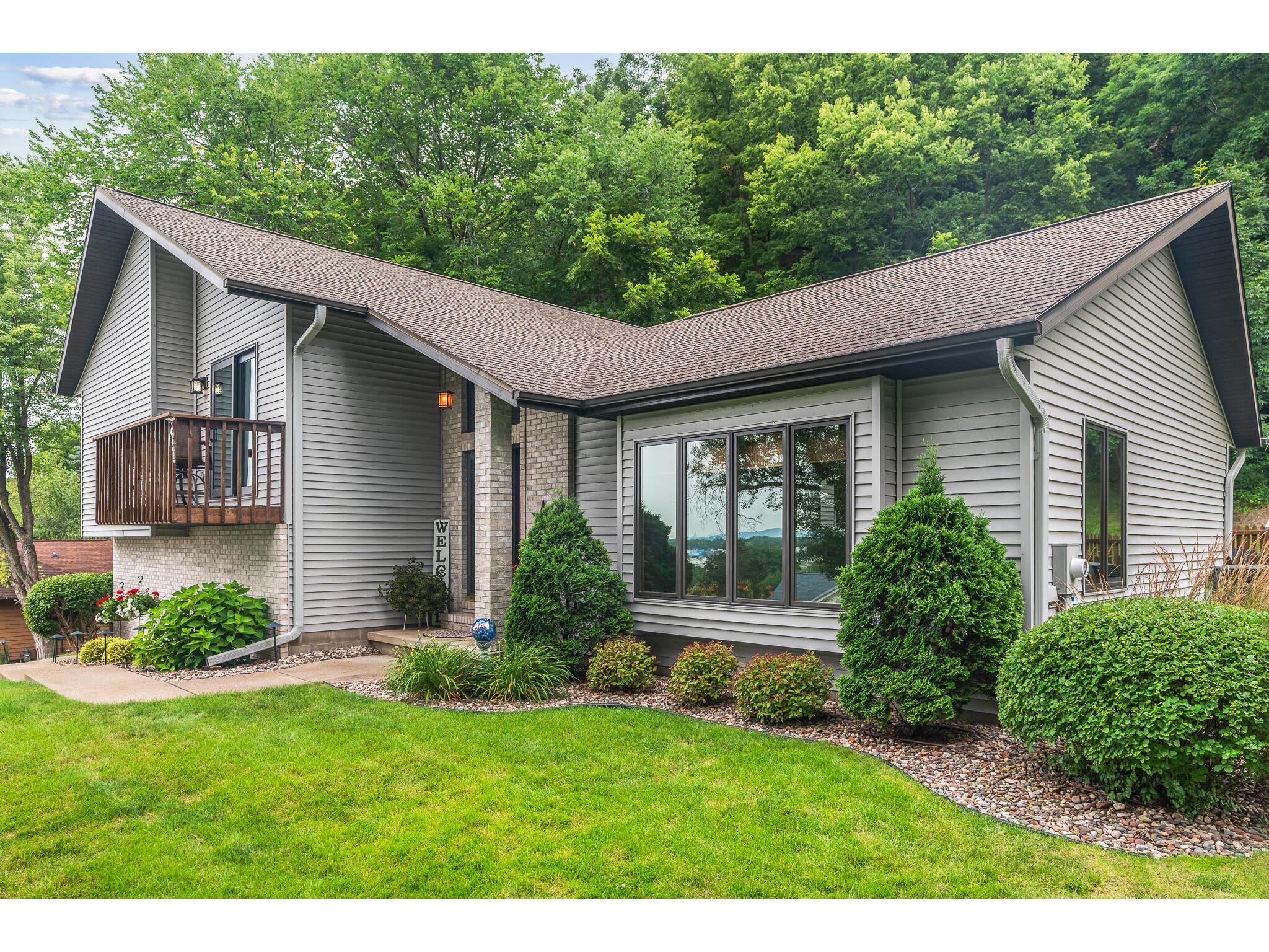 4635 Cliffside La Crosse WI 54601 1885013 image1