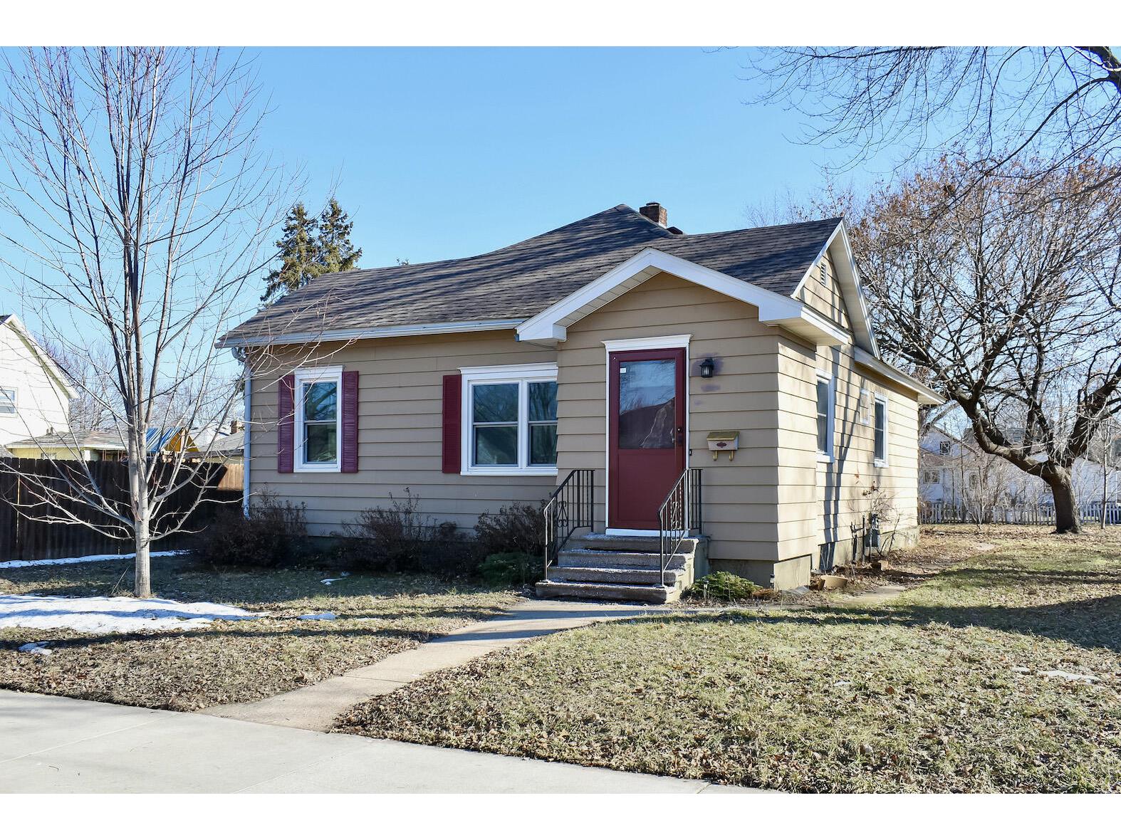 464 Grand Winona MN 55987 1863448 image1