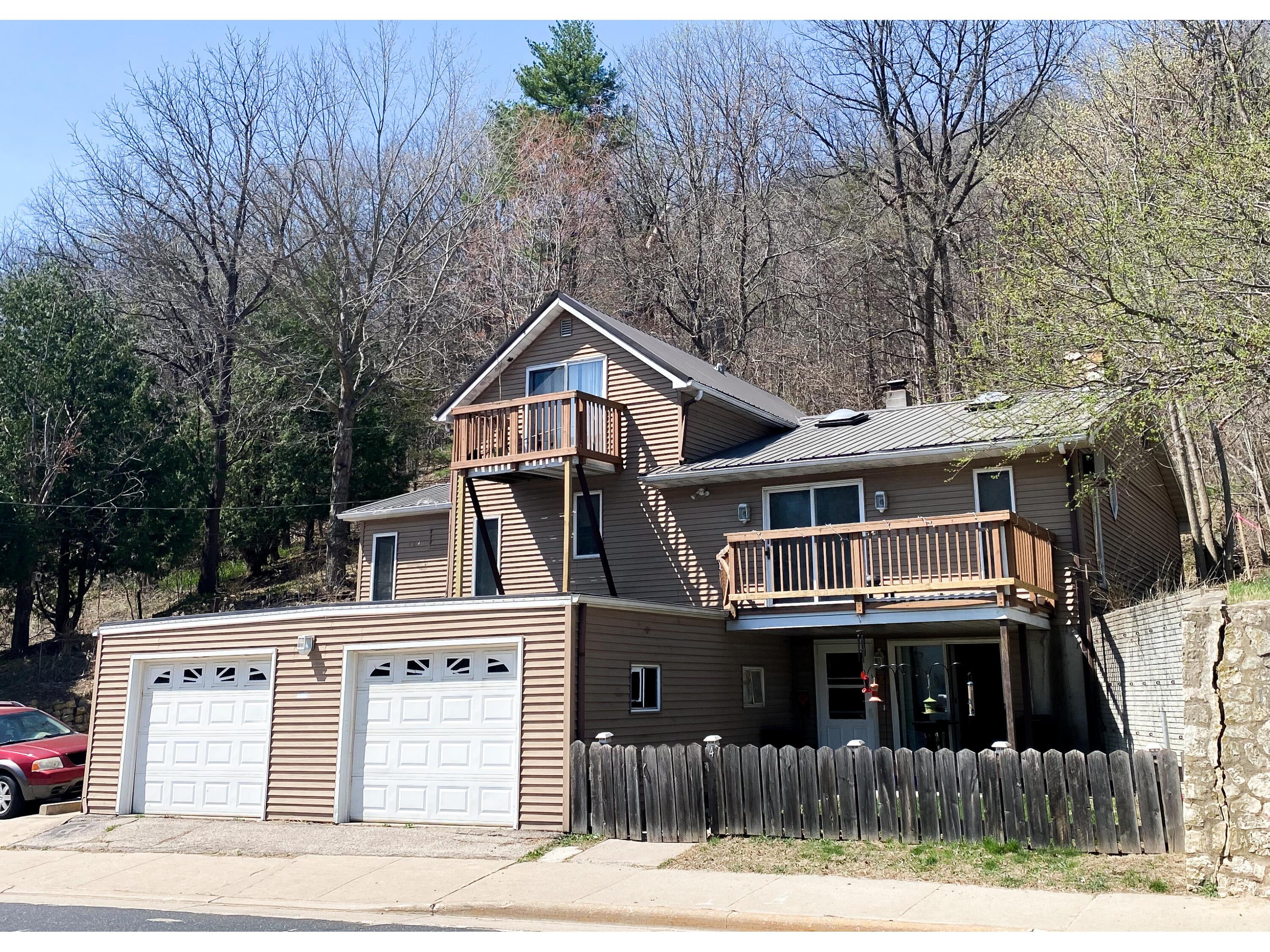 464 Main, De Soto, WI, 54624 MLS 1830806 Edina Realty