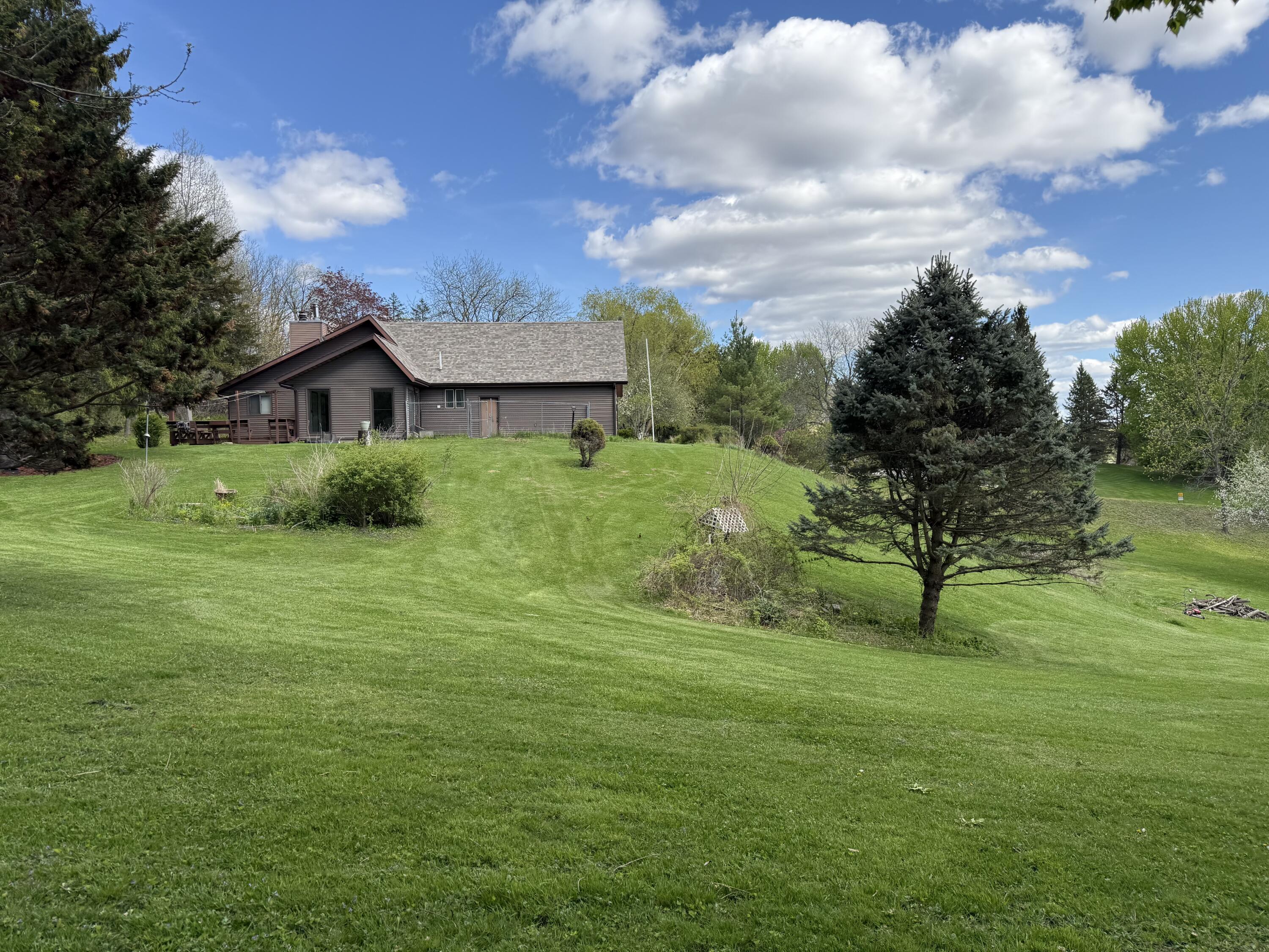 4653 N Crestwood Medary WI 54601 1961831 image11