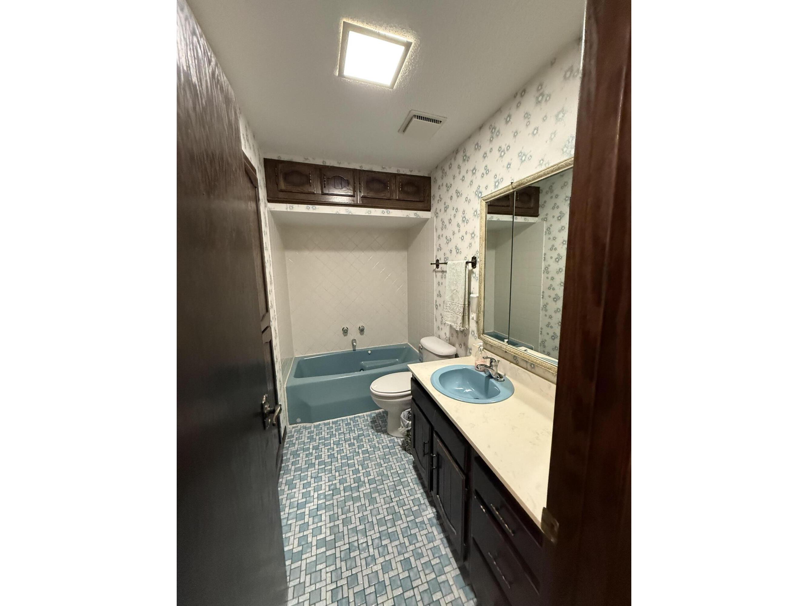 4653 N Crestwood Medary WI 54601 1961831 image18