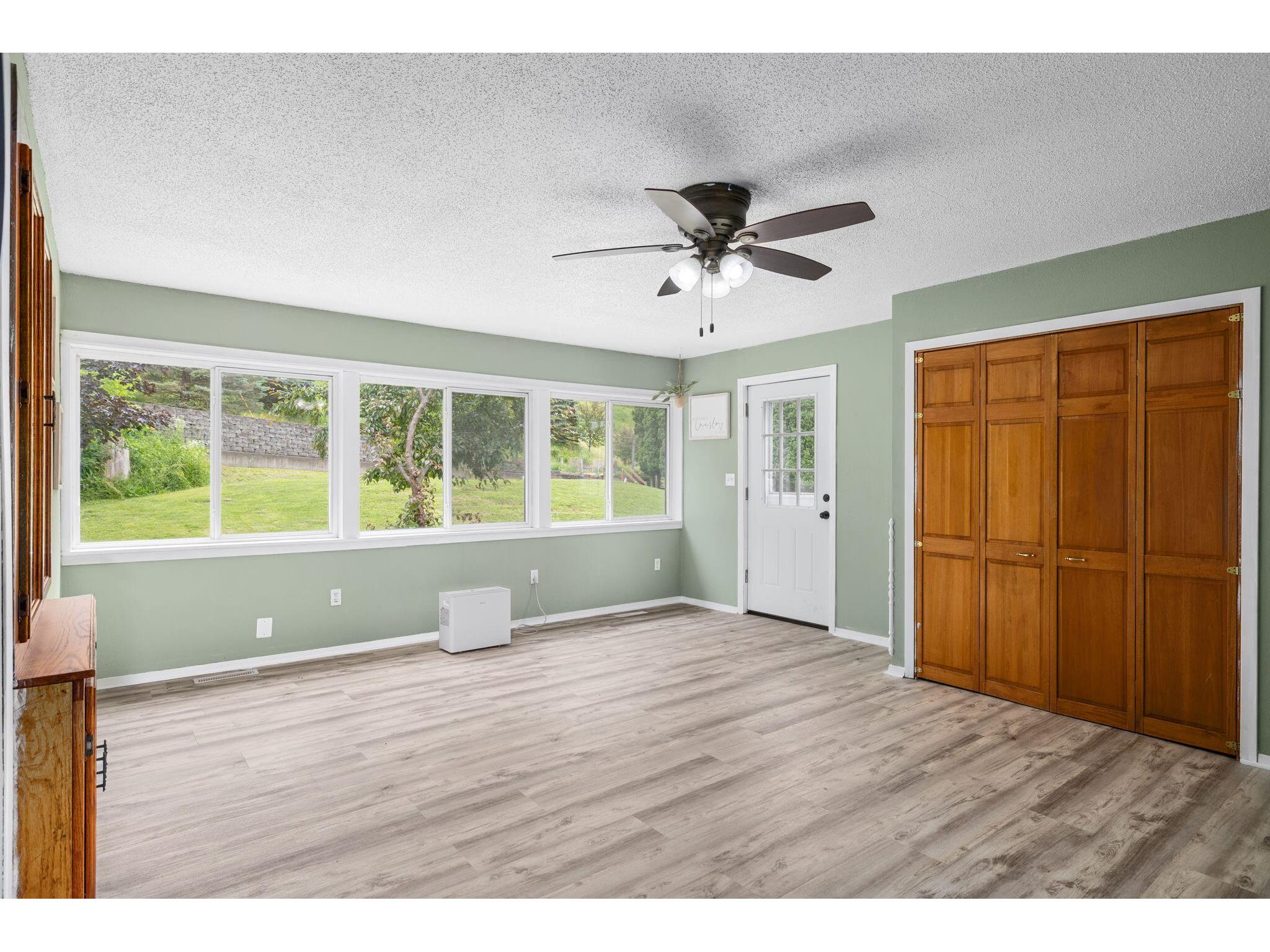46825 Oak Hill Dresbach MN 55947 1969180 image14