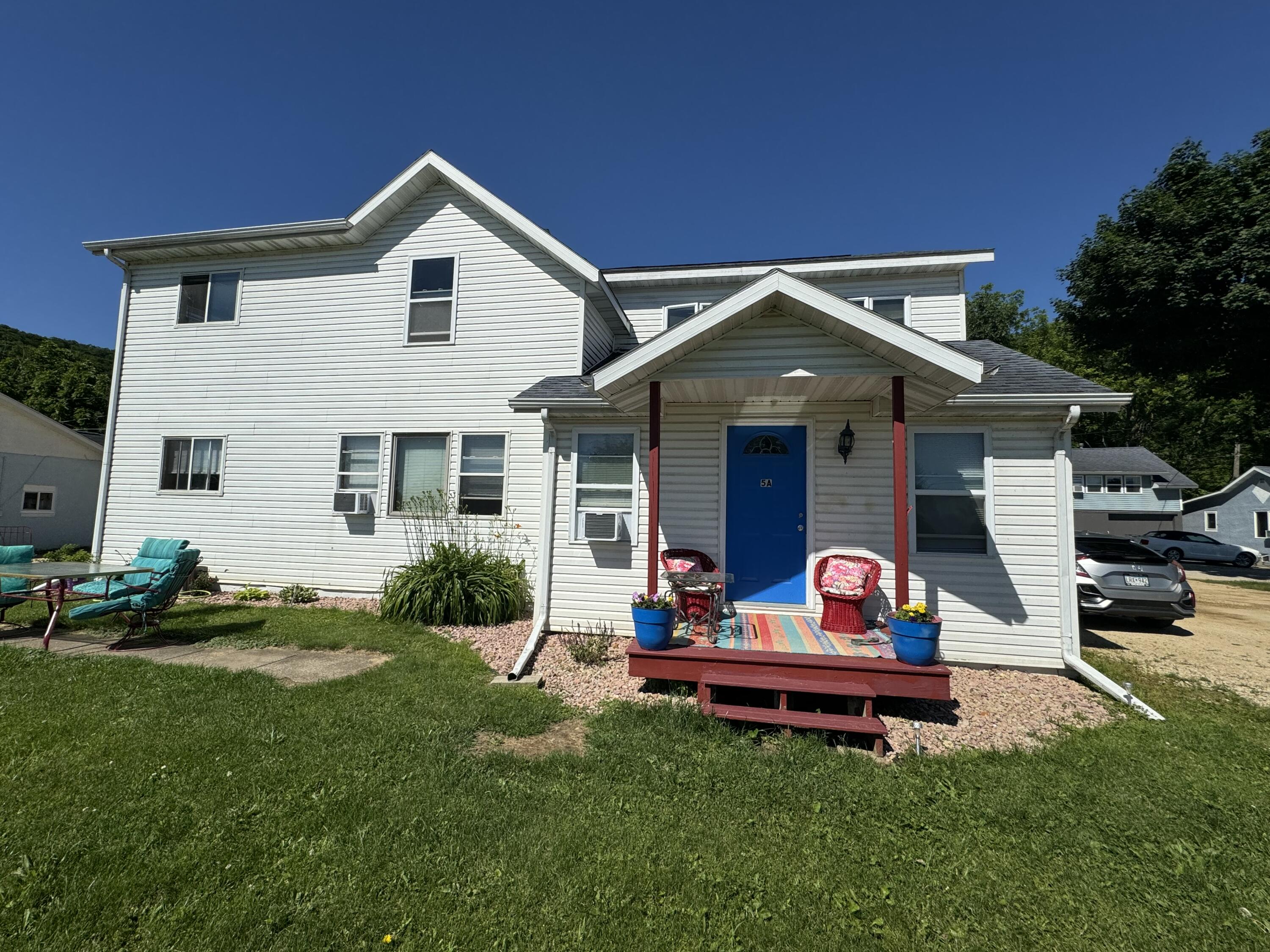 46937 Riverview, Dresbach, MN, 55947 MLS 1860094 Edina Realty