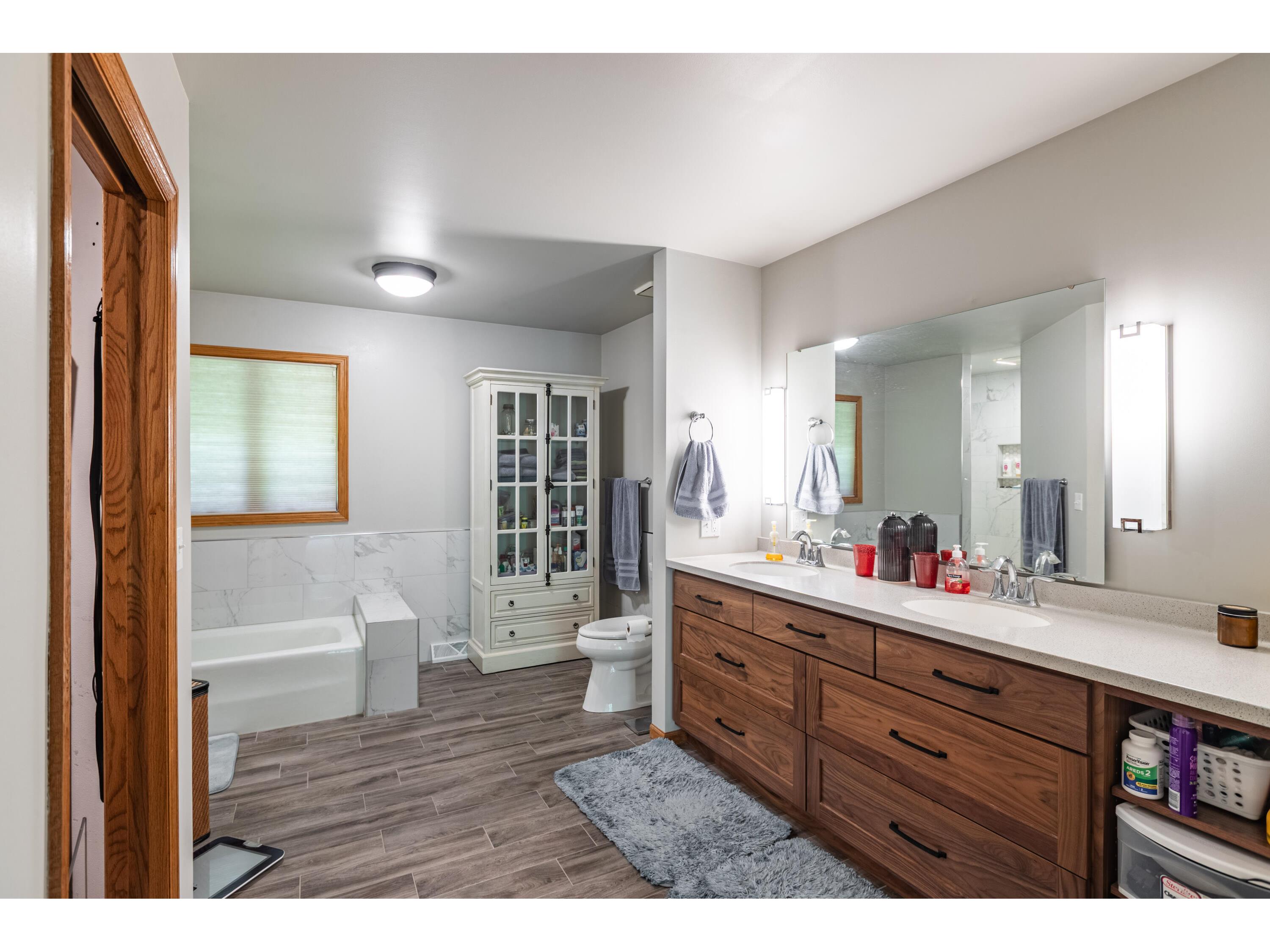 47060 Queens Cove Dresbach MN 55947 1968928 image22