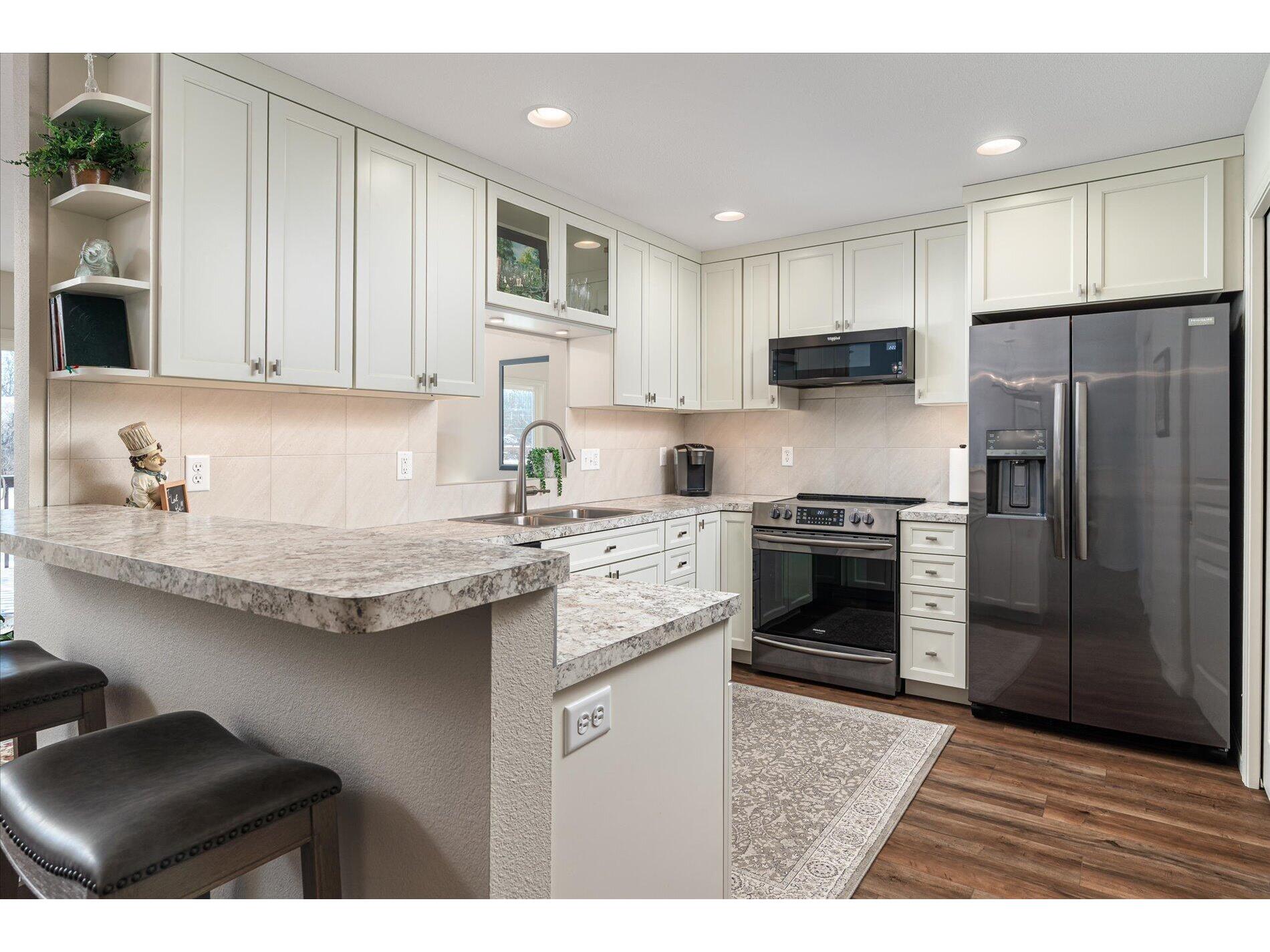 4933 County Road B La Crosse WI 54601 1948846 image8