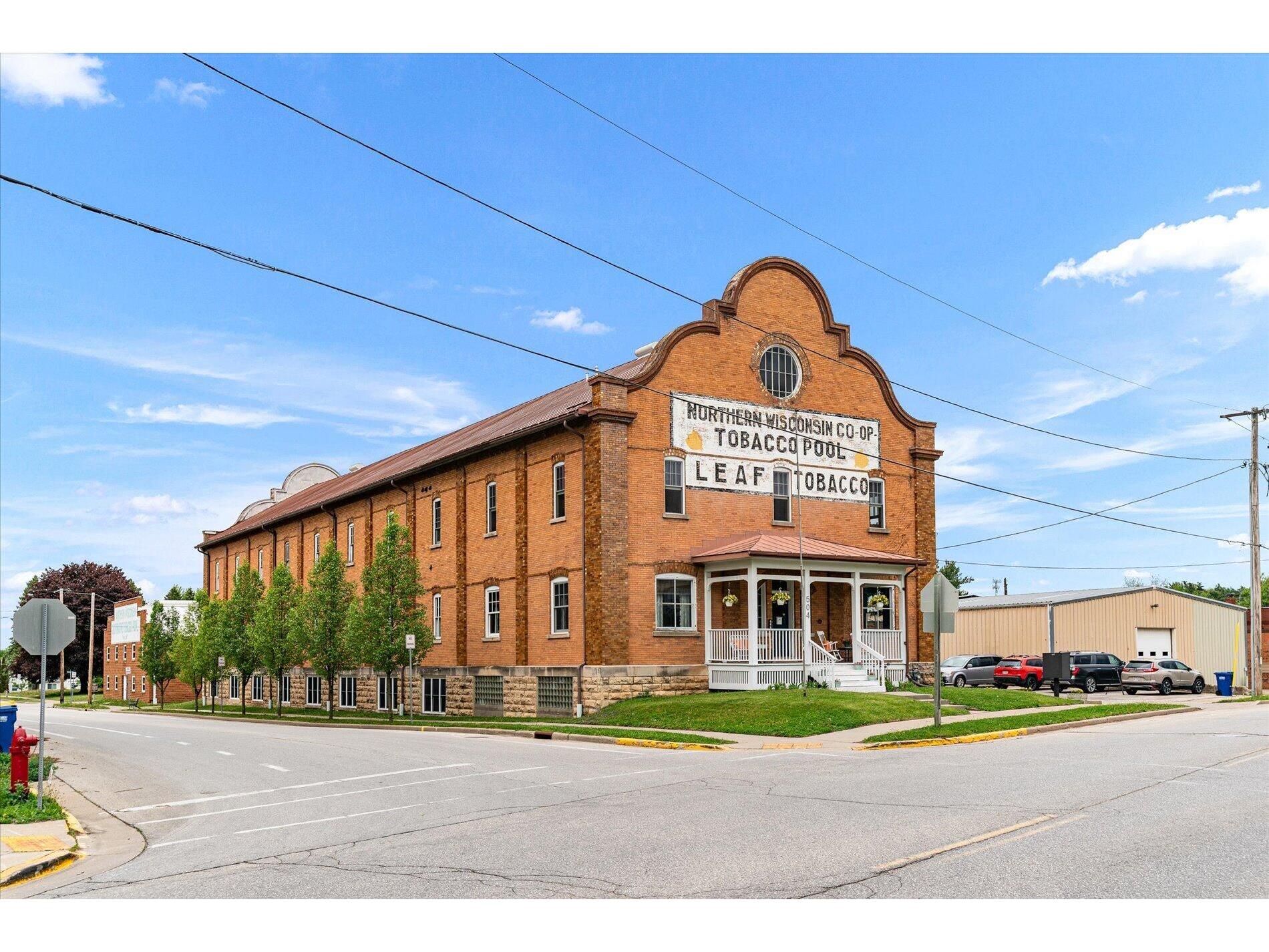504 E Decker Viroqua WI 54665 1963907 image2