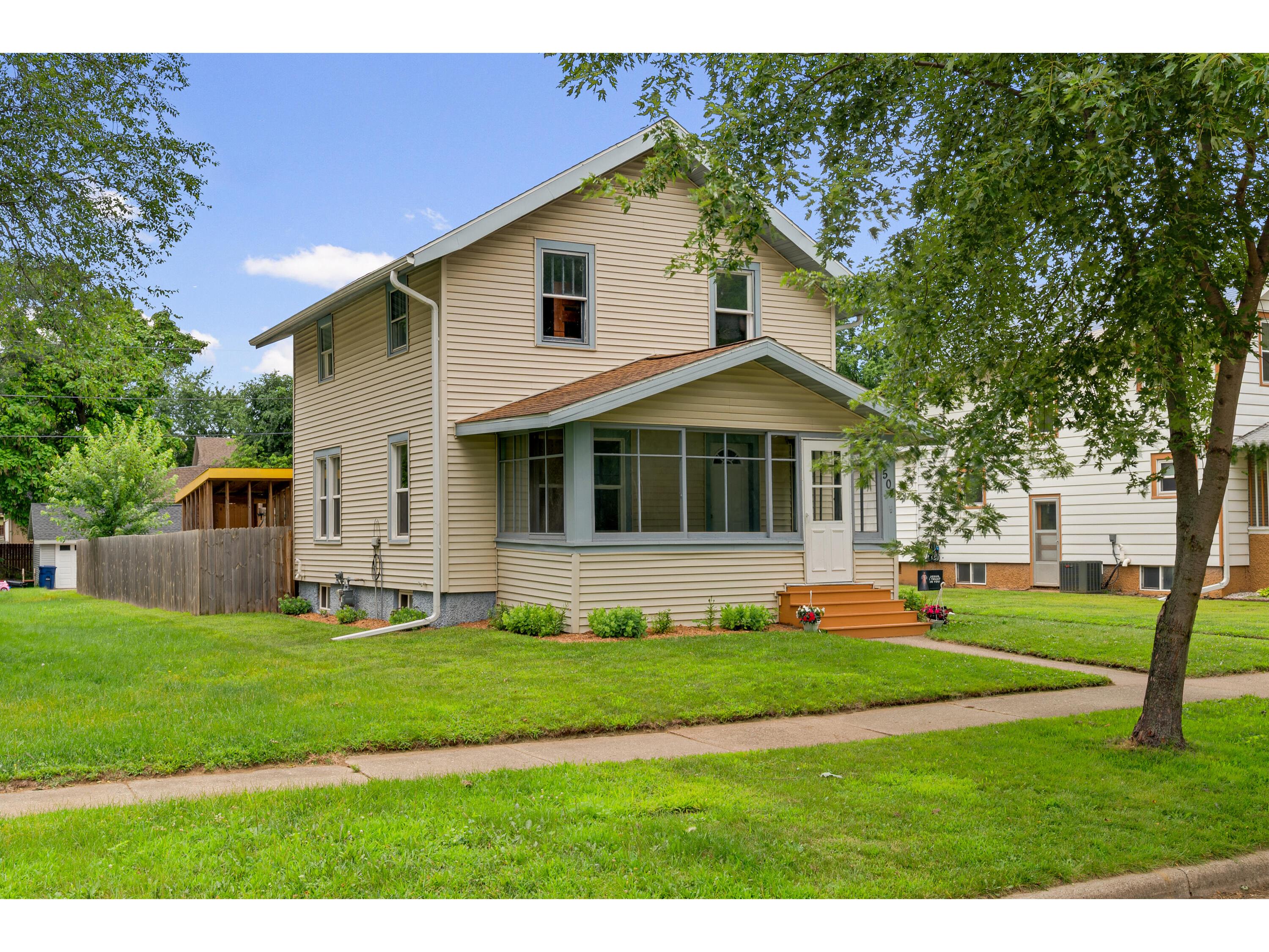 504 S L Sparta WI 54656 1928361 image1