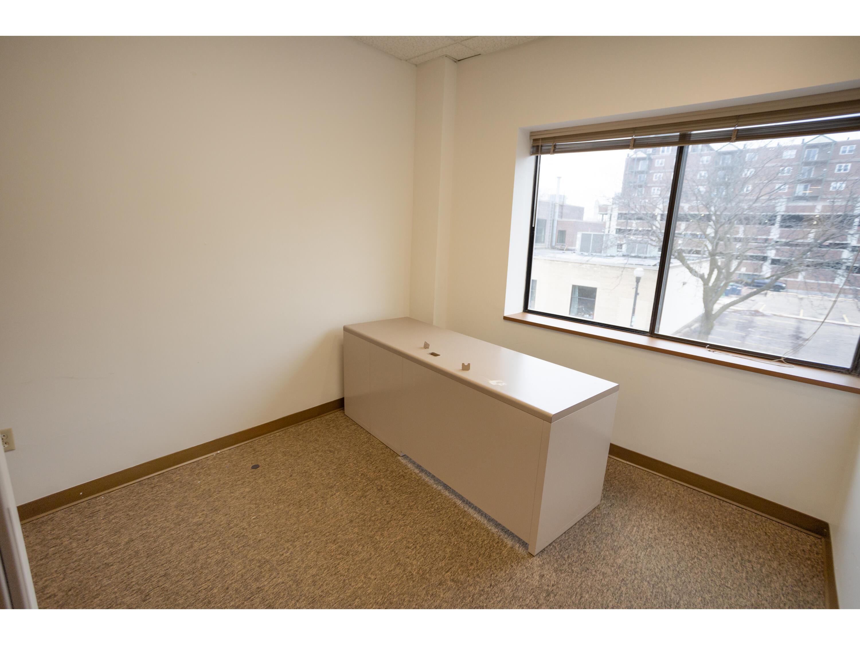 505 King #221 La Crosse WI 54601 1894708 image9