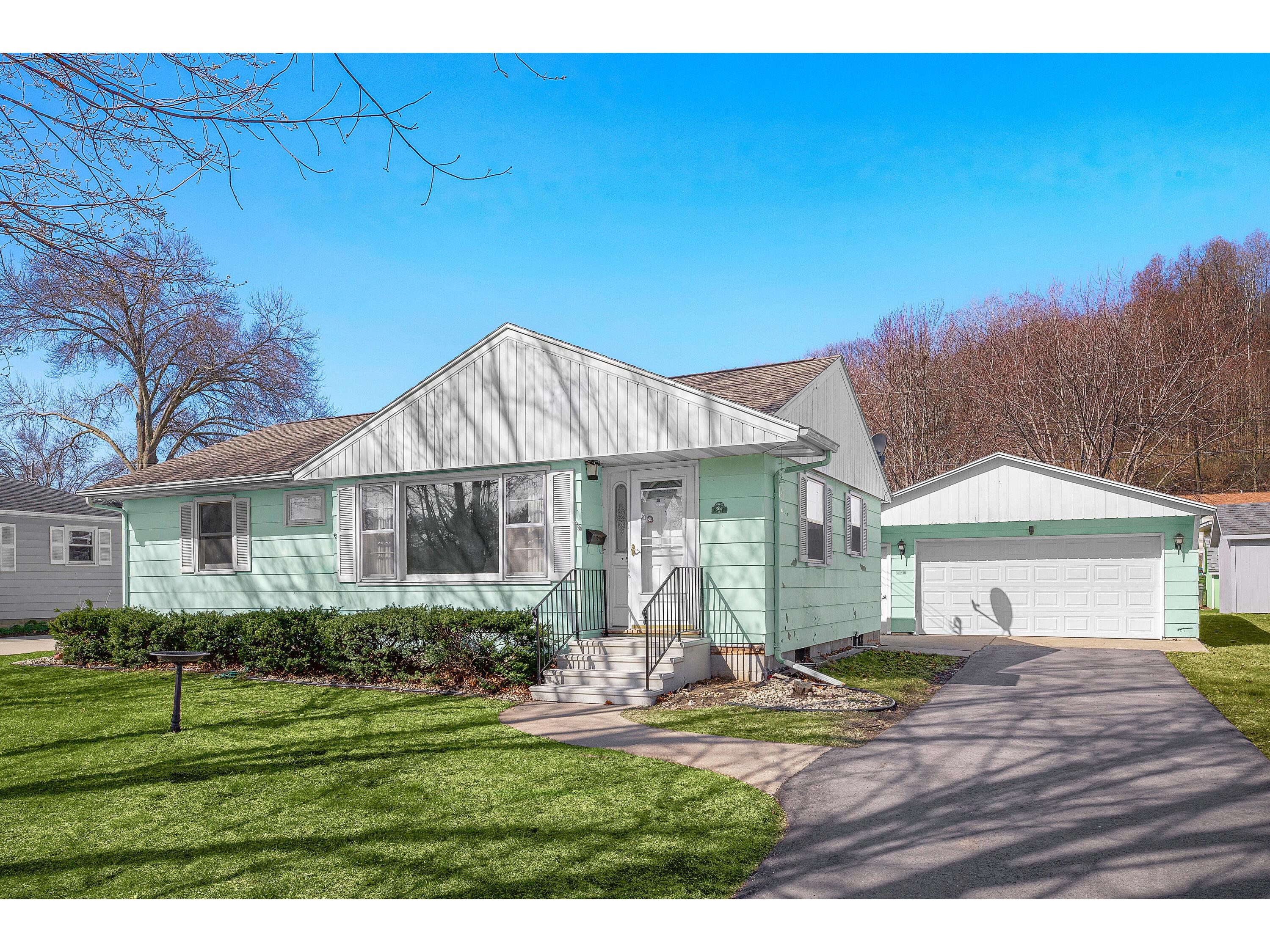 506 Hill La Crescent MN 55947 1871597 image1