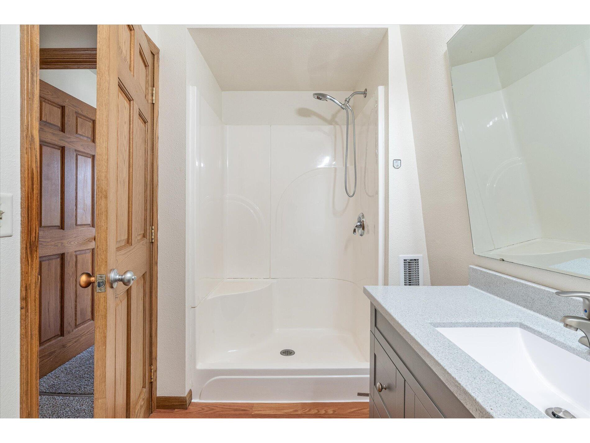 507 N Center Viroqua WI 54665 1969437 image19