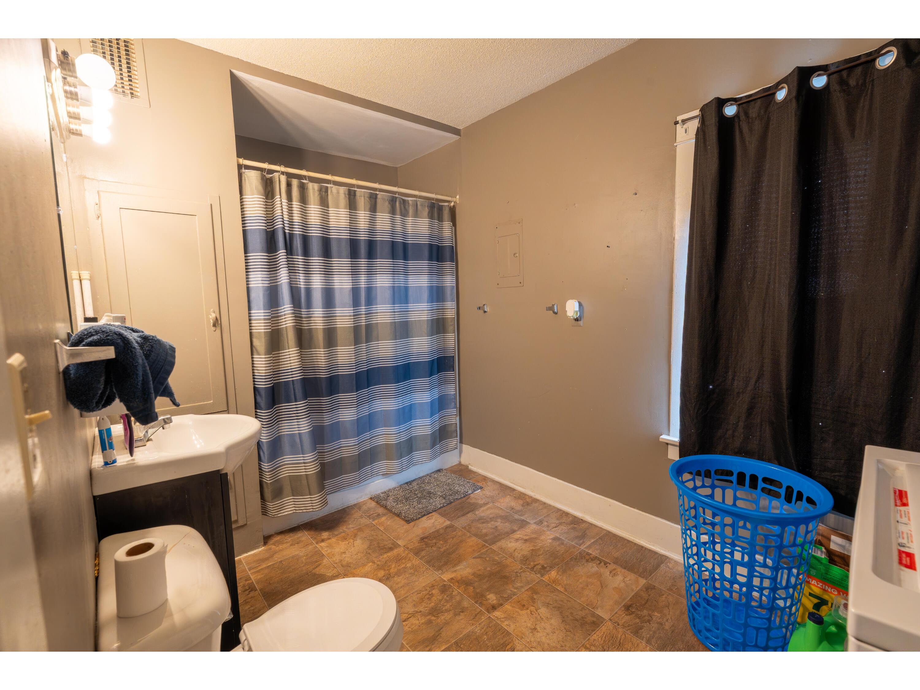 507 W Wisconsin Sparta WI 54656 1942265 image36