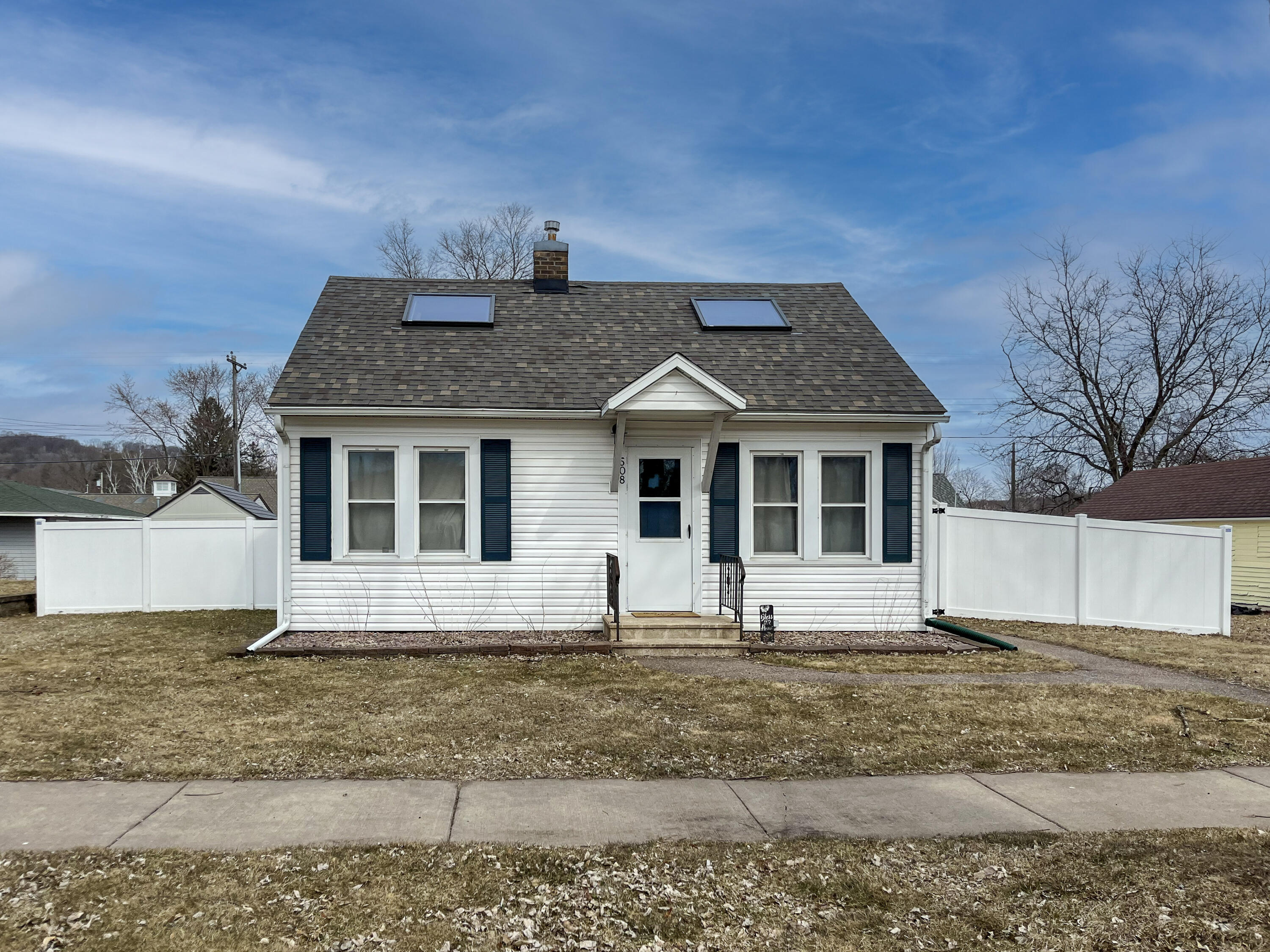 508 1st La Crescent MN 55947 1829016 image1