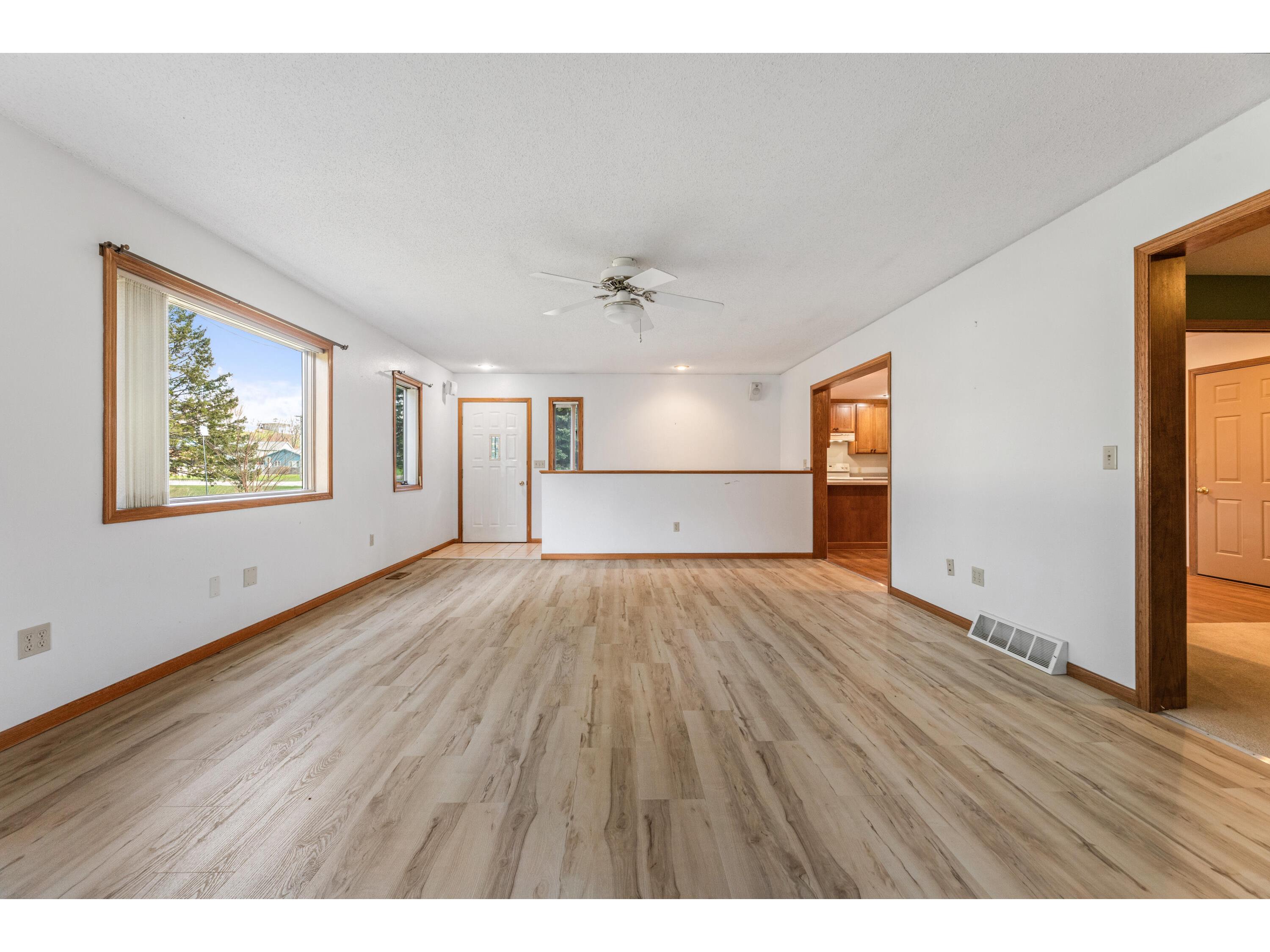 510 Mc Intosh La Crescent MN 55947 1957676 image8