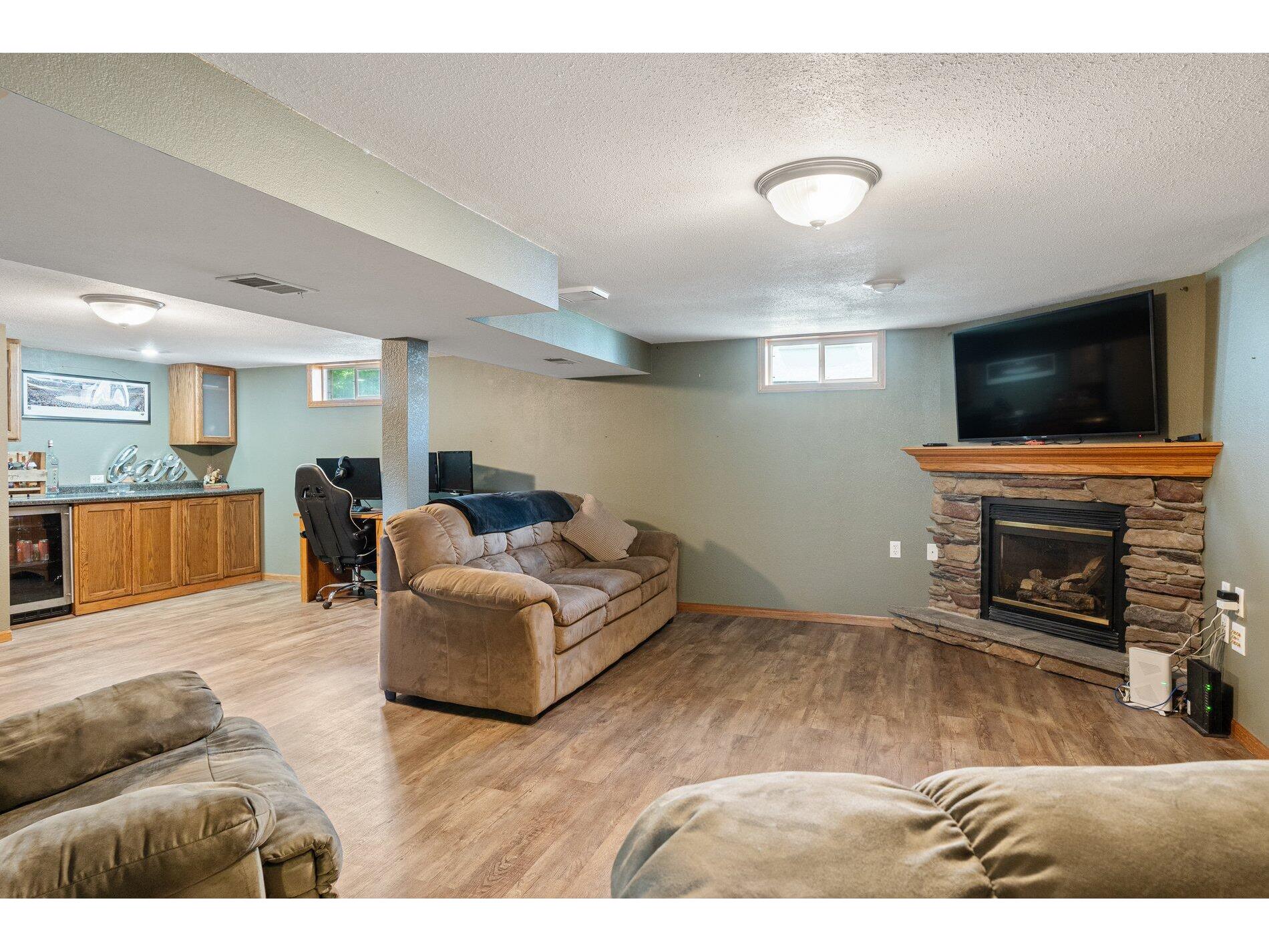 512 1st La Crescent MN 55947 1969236 image12