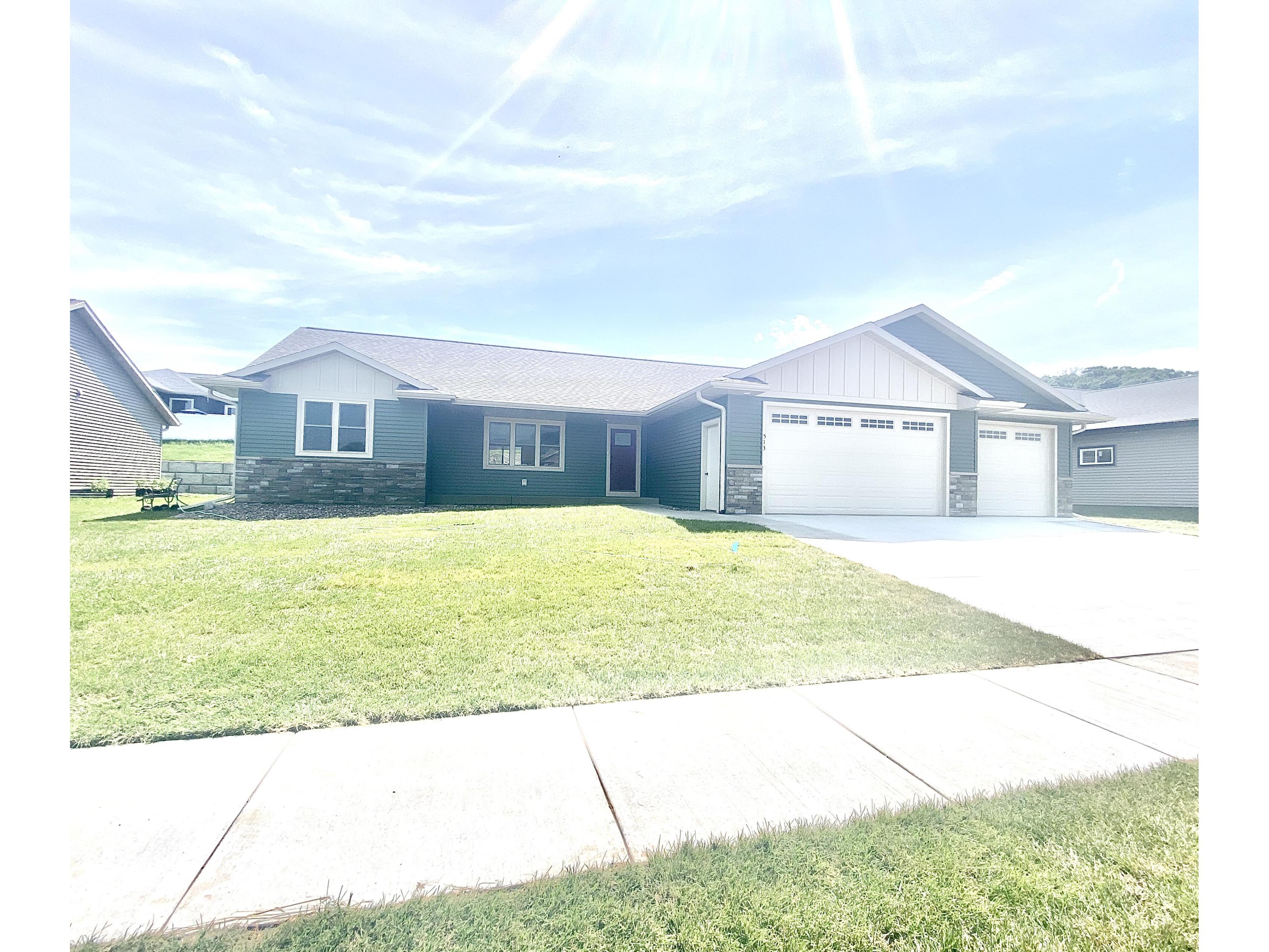 513 Grand Meadow Holmen WI 54636 1913590 image1