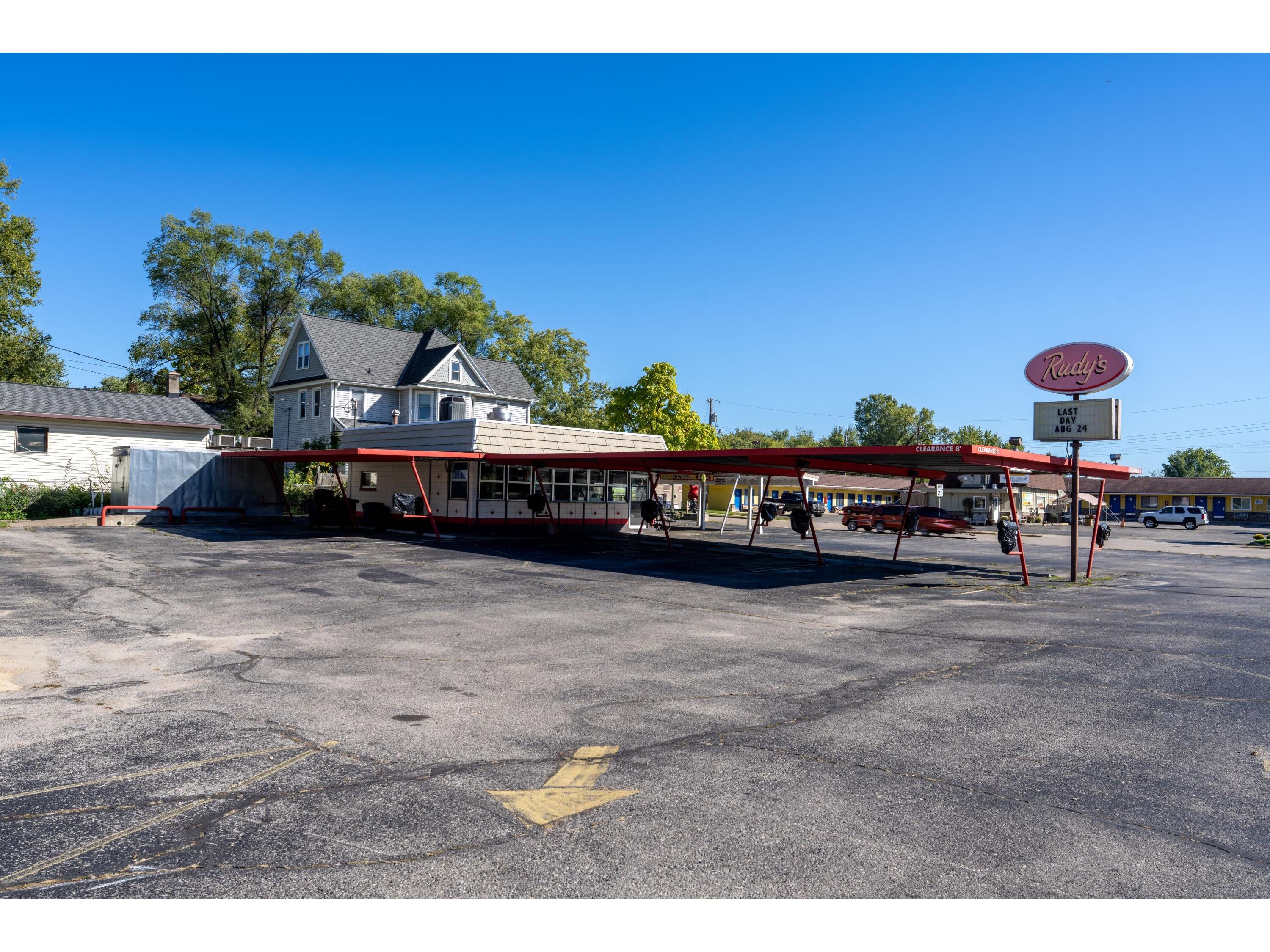 514 S Water St Sparta WI 54656 1937692 image27