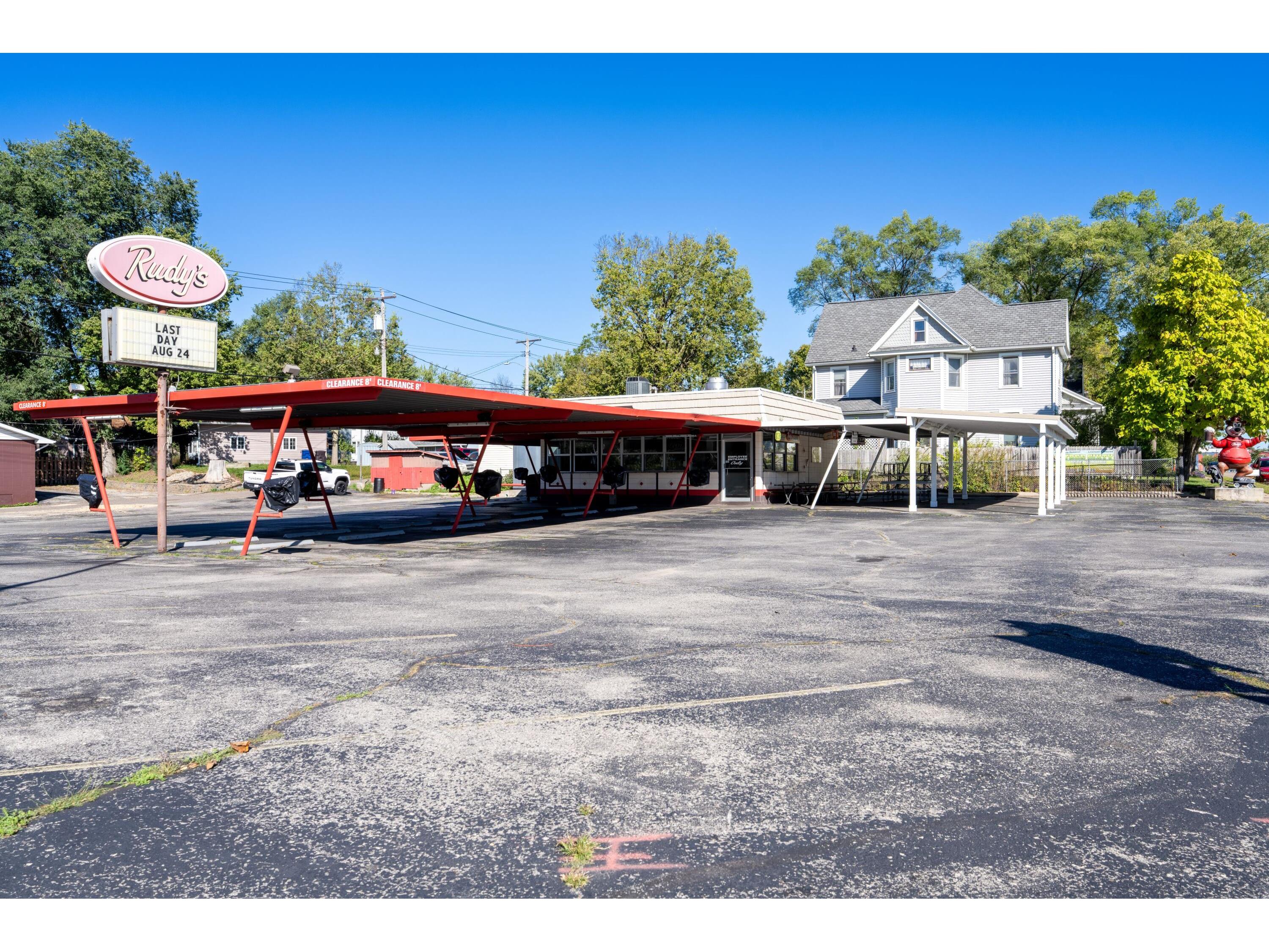 514 S Water St Sparta WI 54656 1937692 image30