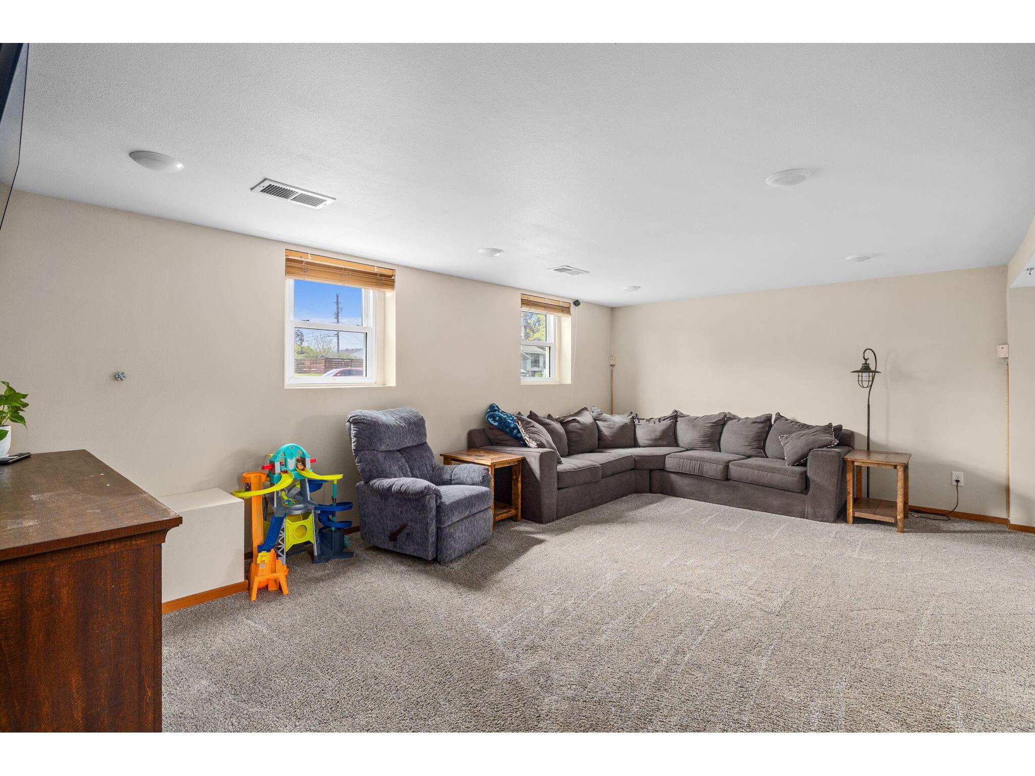 517 11th Onalaska WI 54650 1962598 image15