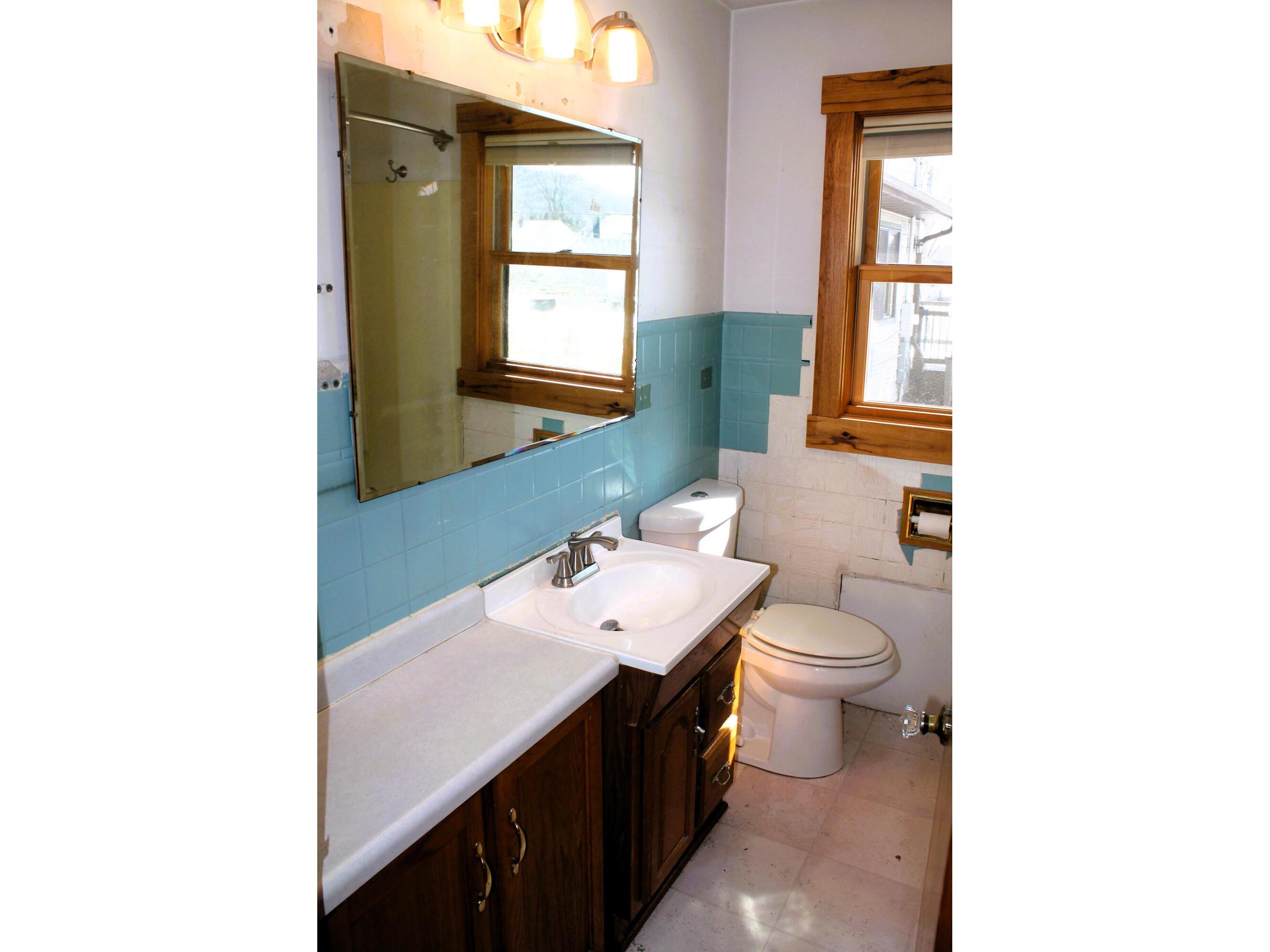 517 3rd La Crescent MN 55947 1954535 image23
