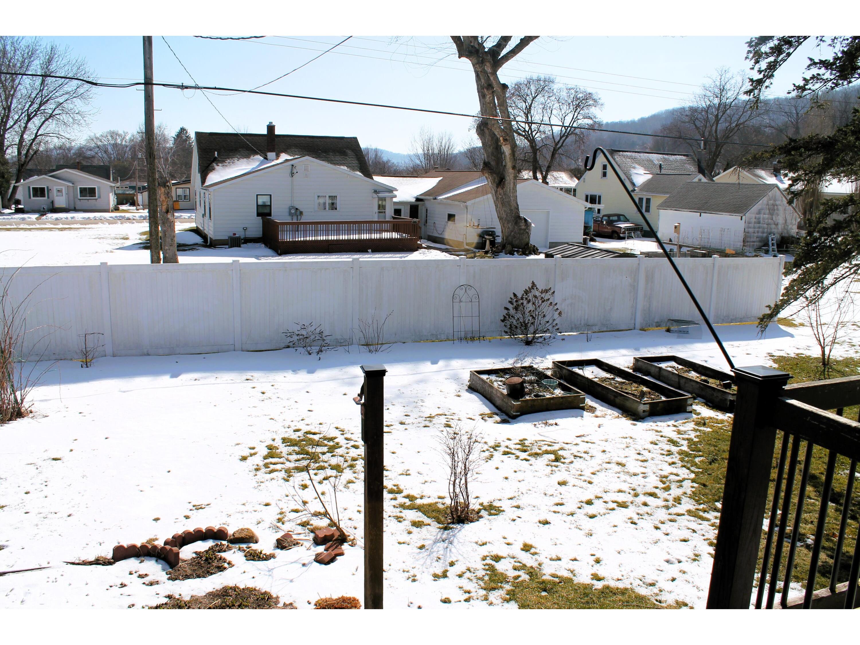 517 3rd La Crescent MN 55947 1954535 image25