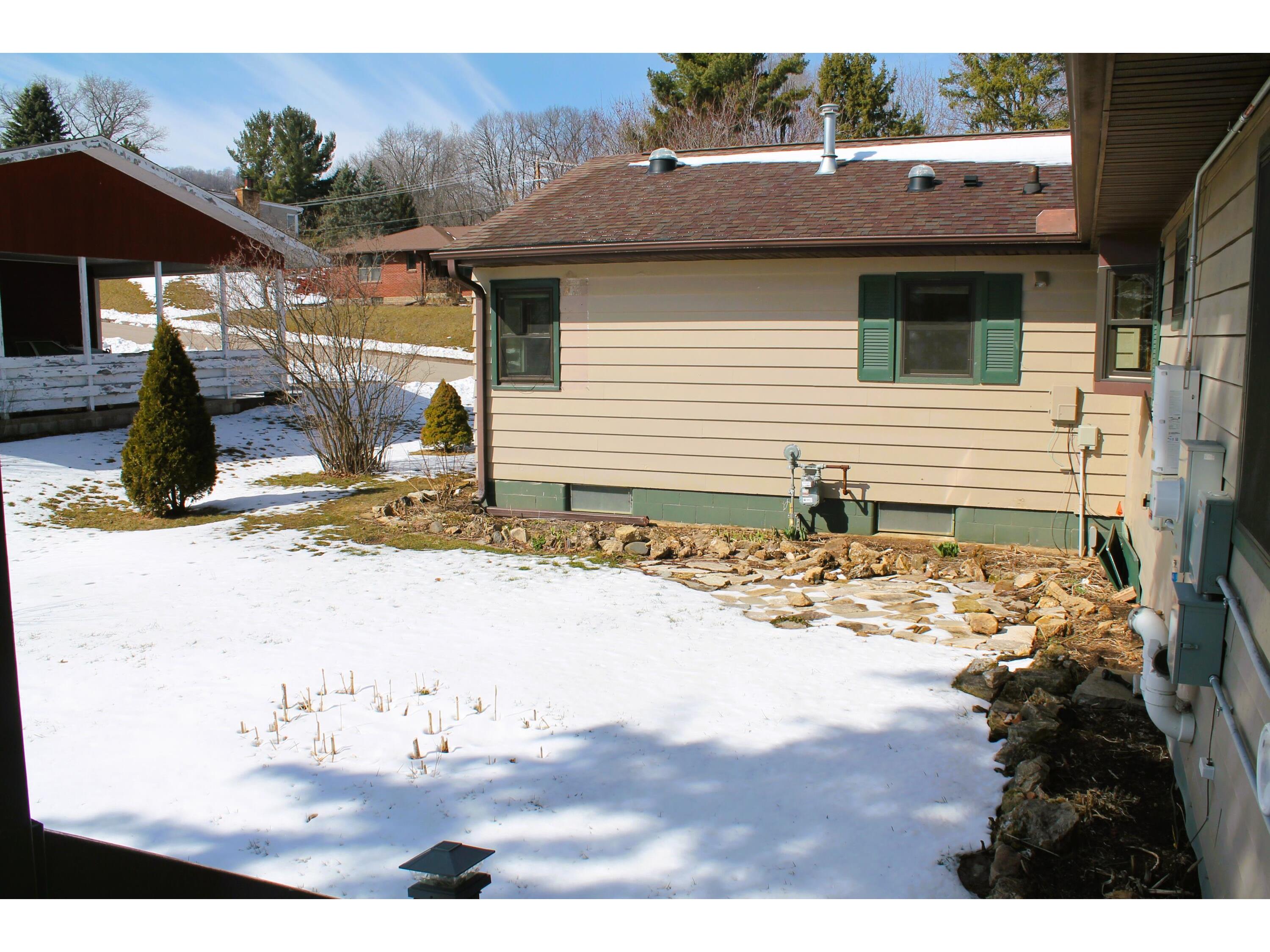 517 3rd La Crescent MN 55947 1954535 image26