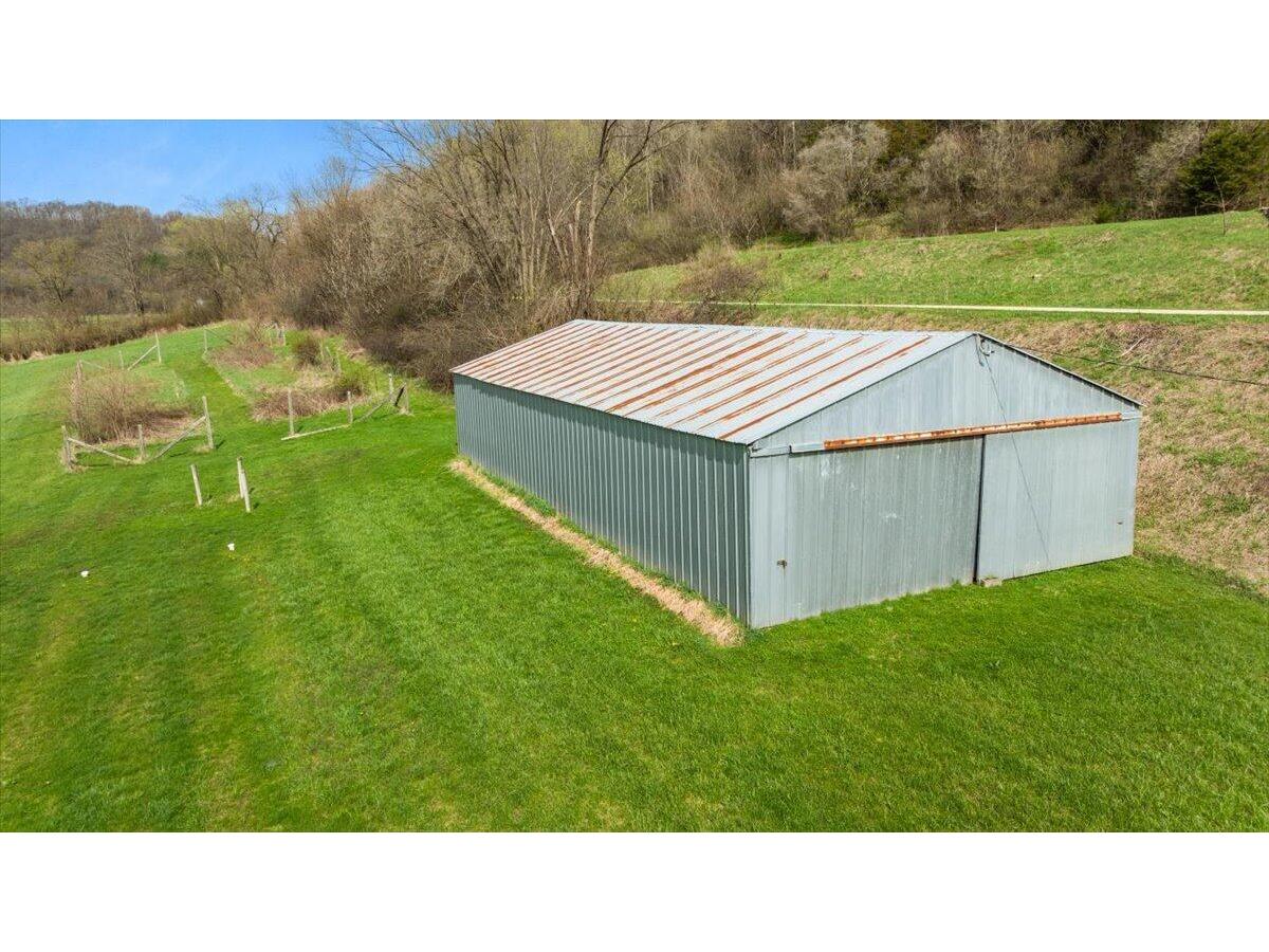 51888 Johnstown Utica WI 54655 1959464 image23