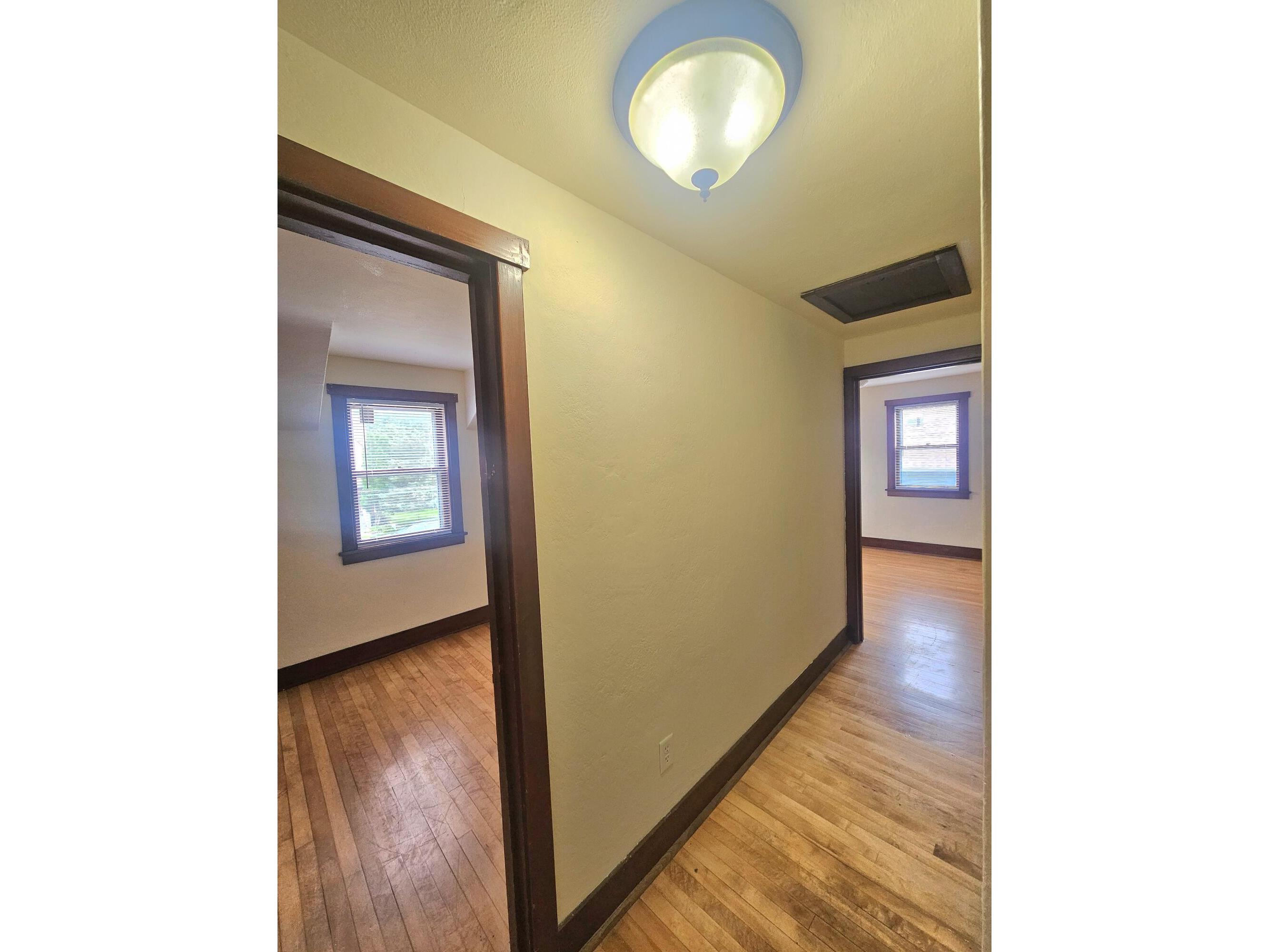 519 W Oak Sparta WI 54656 1970611 image30