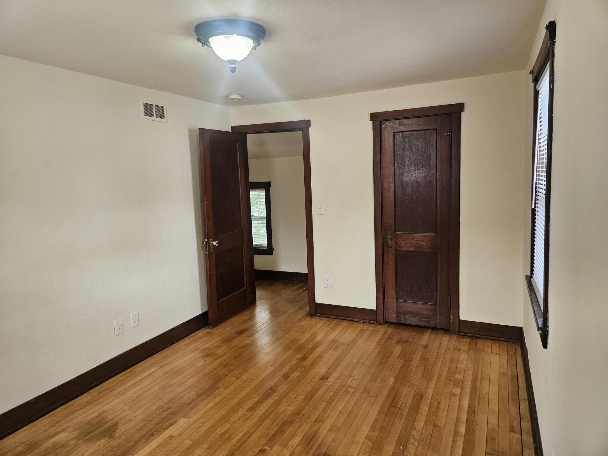 519 W Oak Sparta WI 54656 1970611 image33