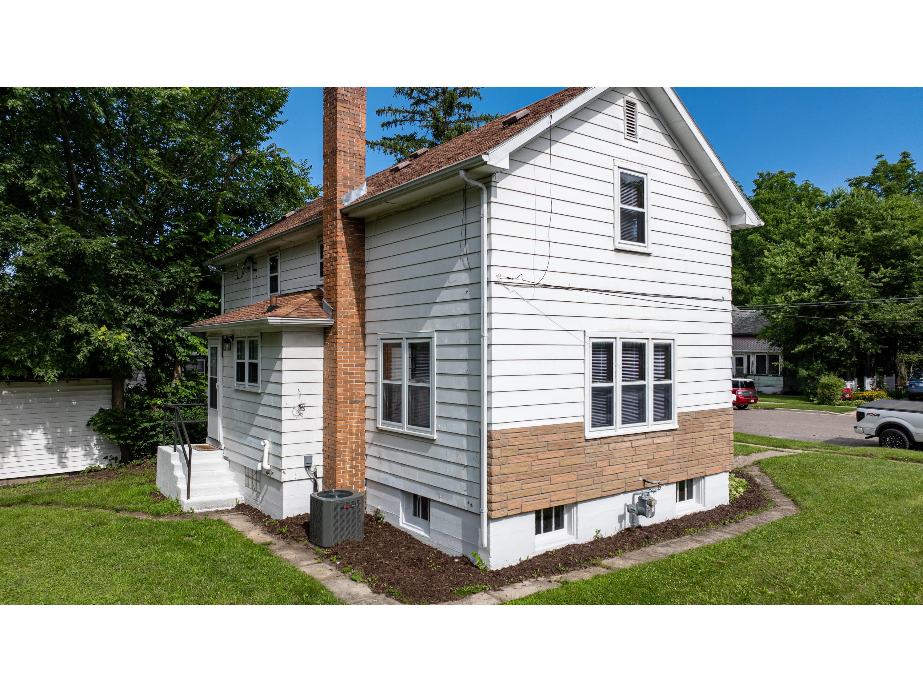 519 W Oak Sparta WI 54656 1970611 image42