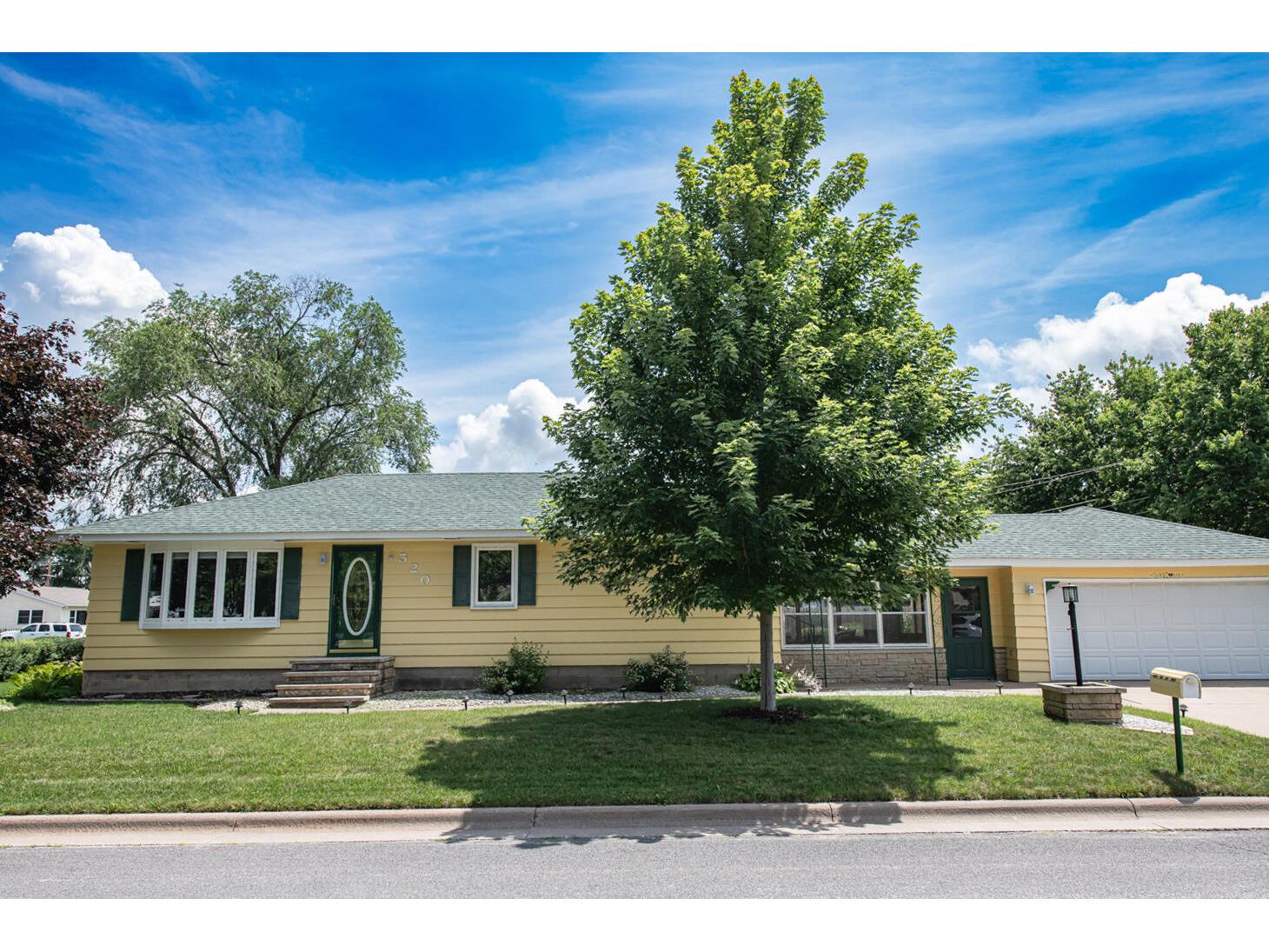 520 39th Goodview MN 55987 1971137 image1