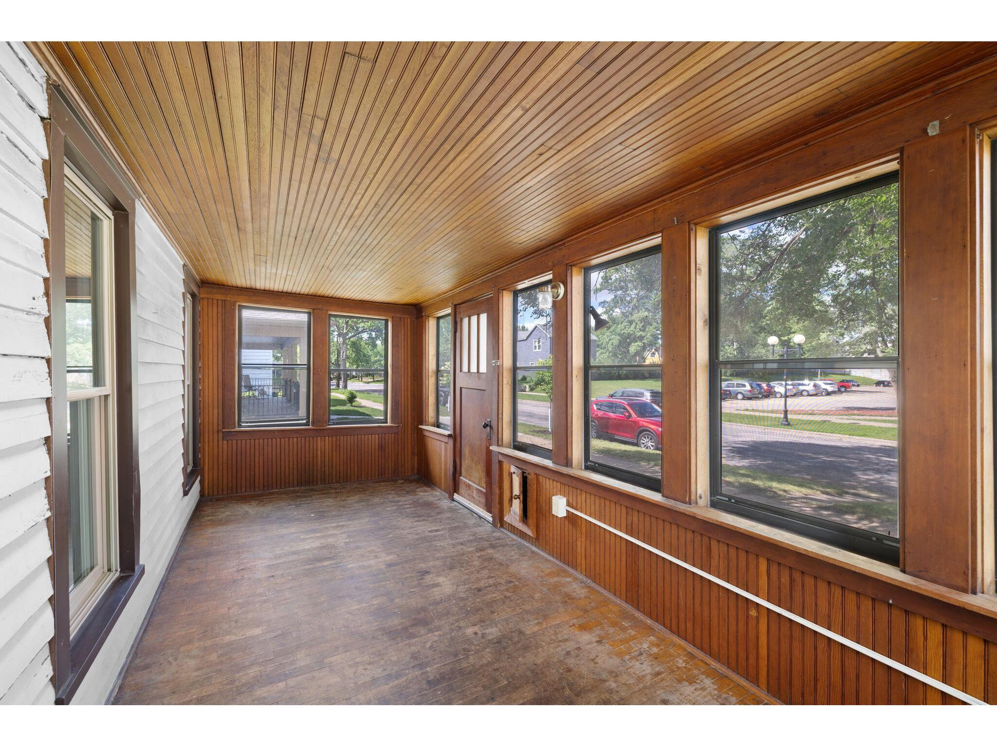522 Caledonia La Crosse WI 54601 1968993 image2