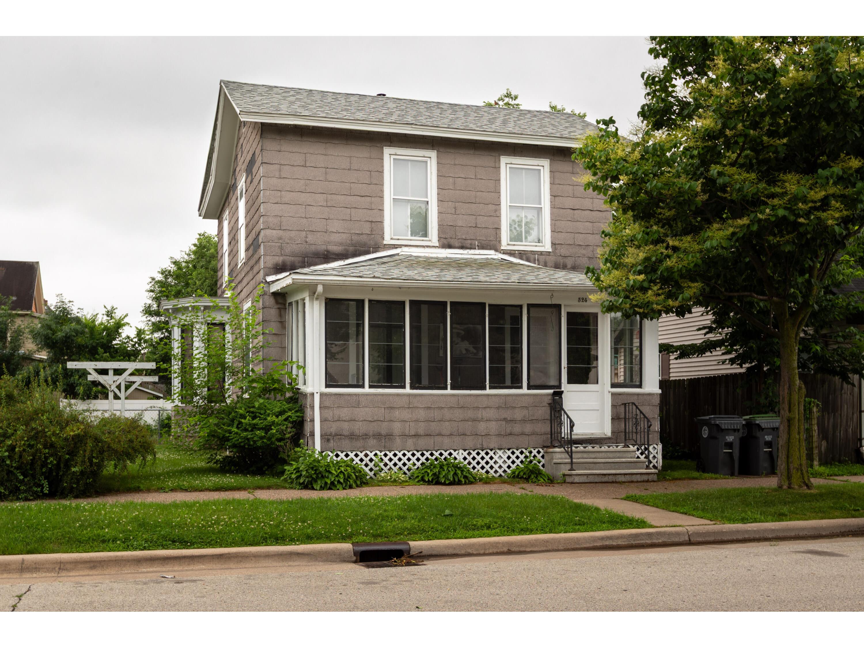 524 Division La Crosse WI 54601 1924269 image1