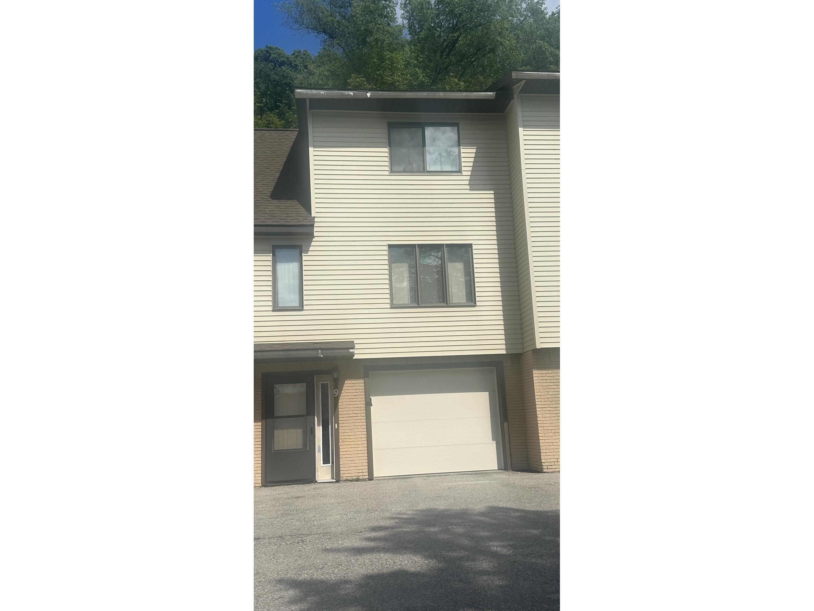 5241 33rd #9 La Crosse WI 54601 1920205 image1